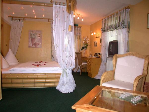 Large Single Room photo 2