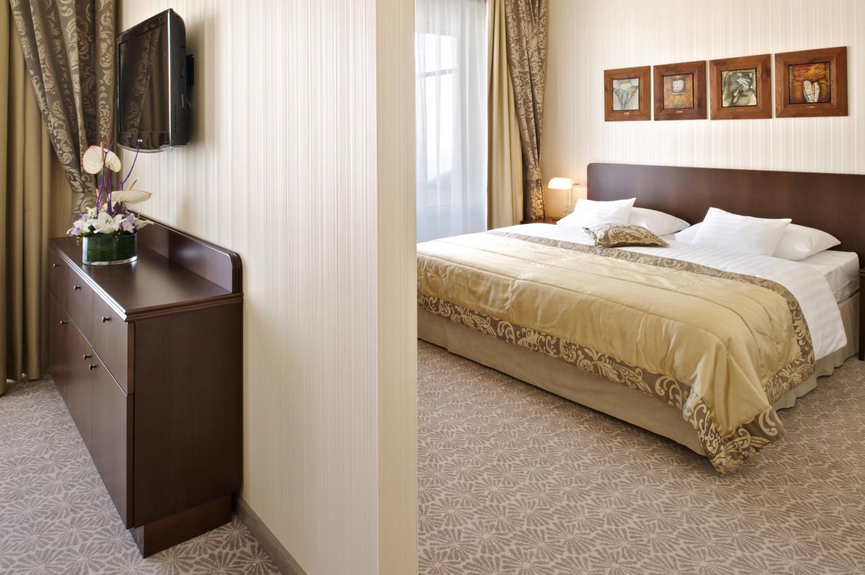 Junior Suite with River View - Photo 3