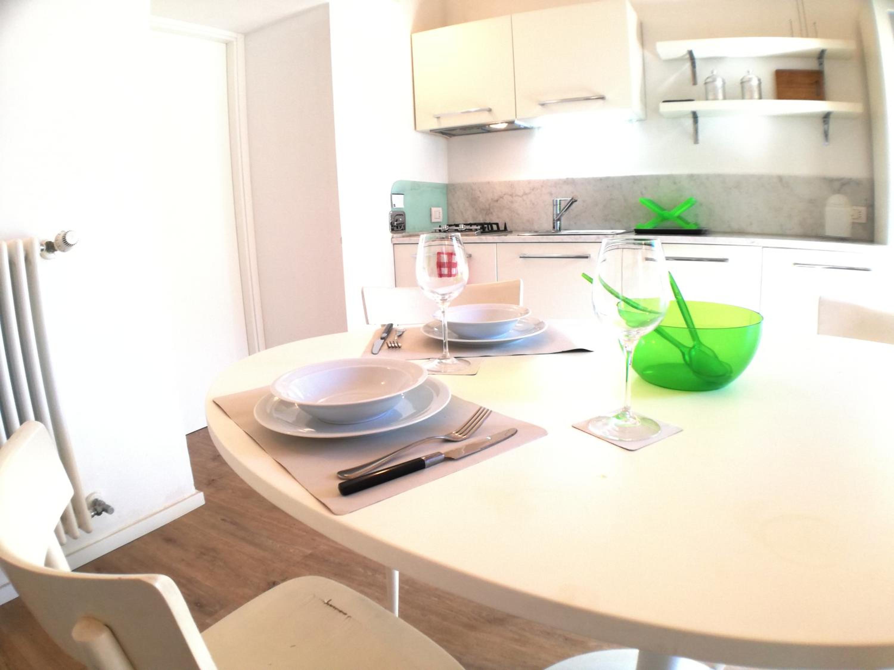 Studio Apartment - Photo 6