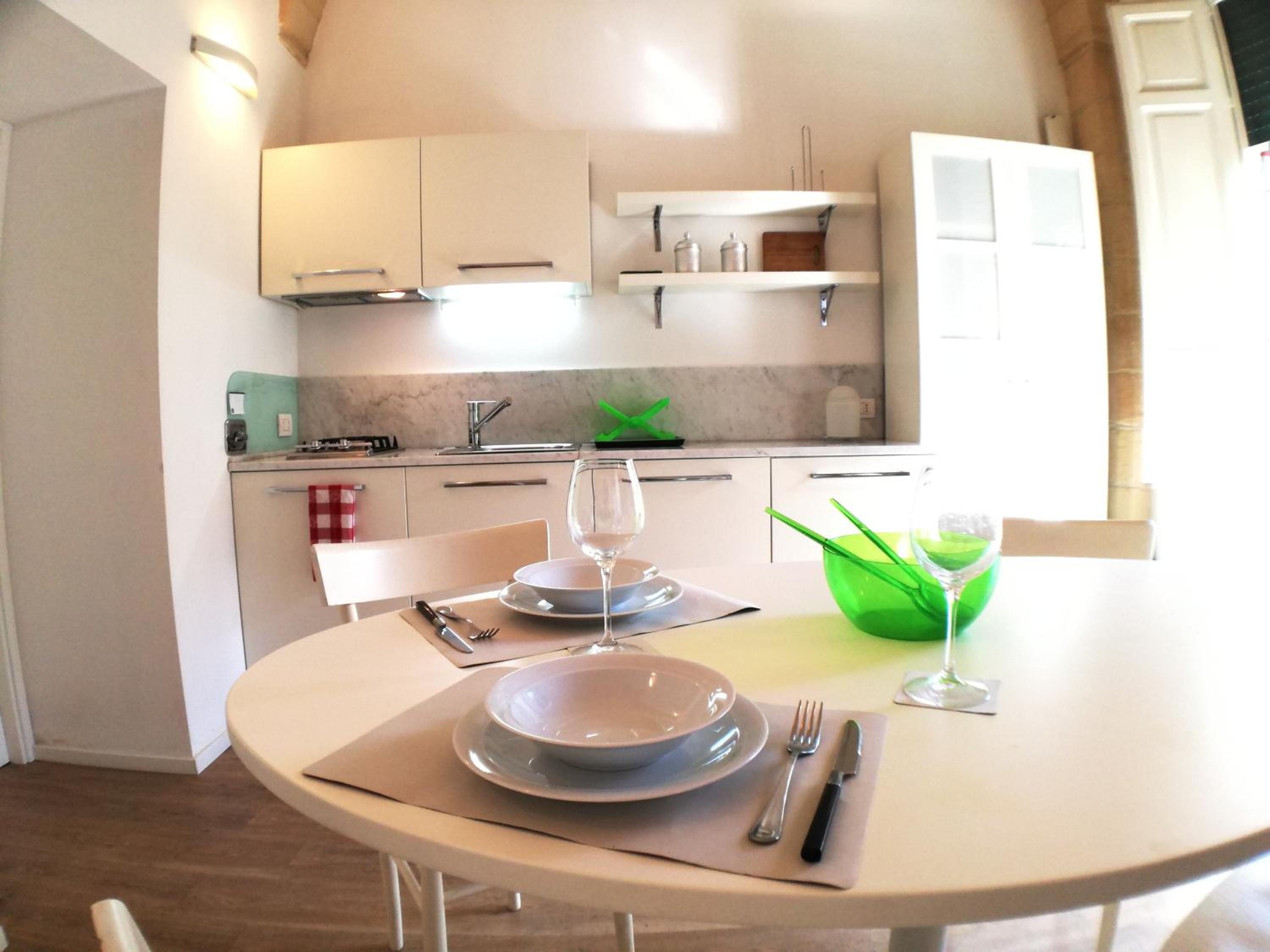Studio Apartment - Photo 4