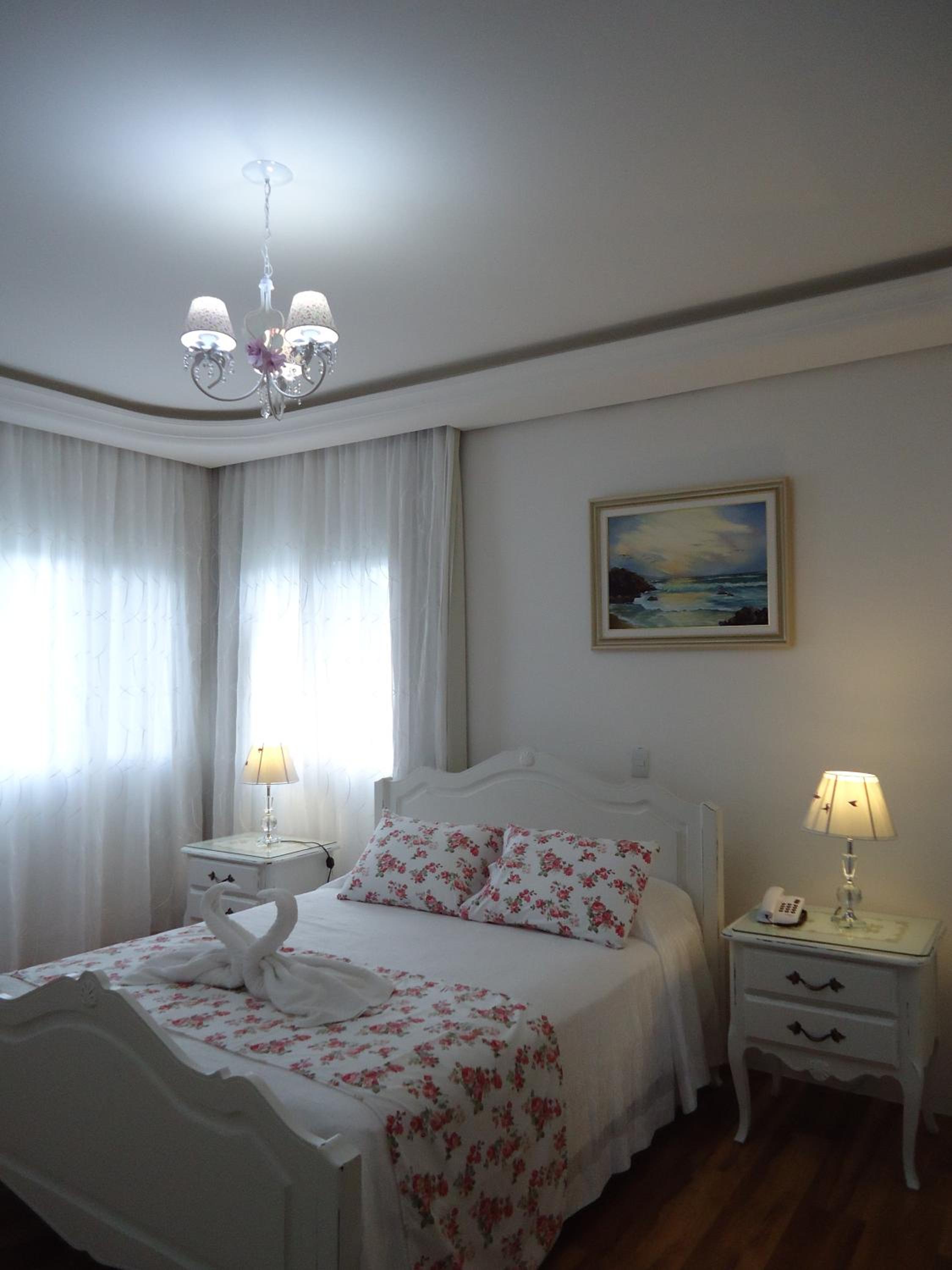 Deluxe Queen Room photo 1