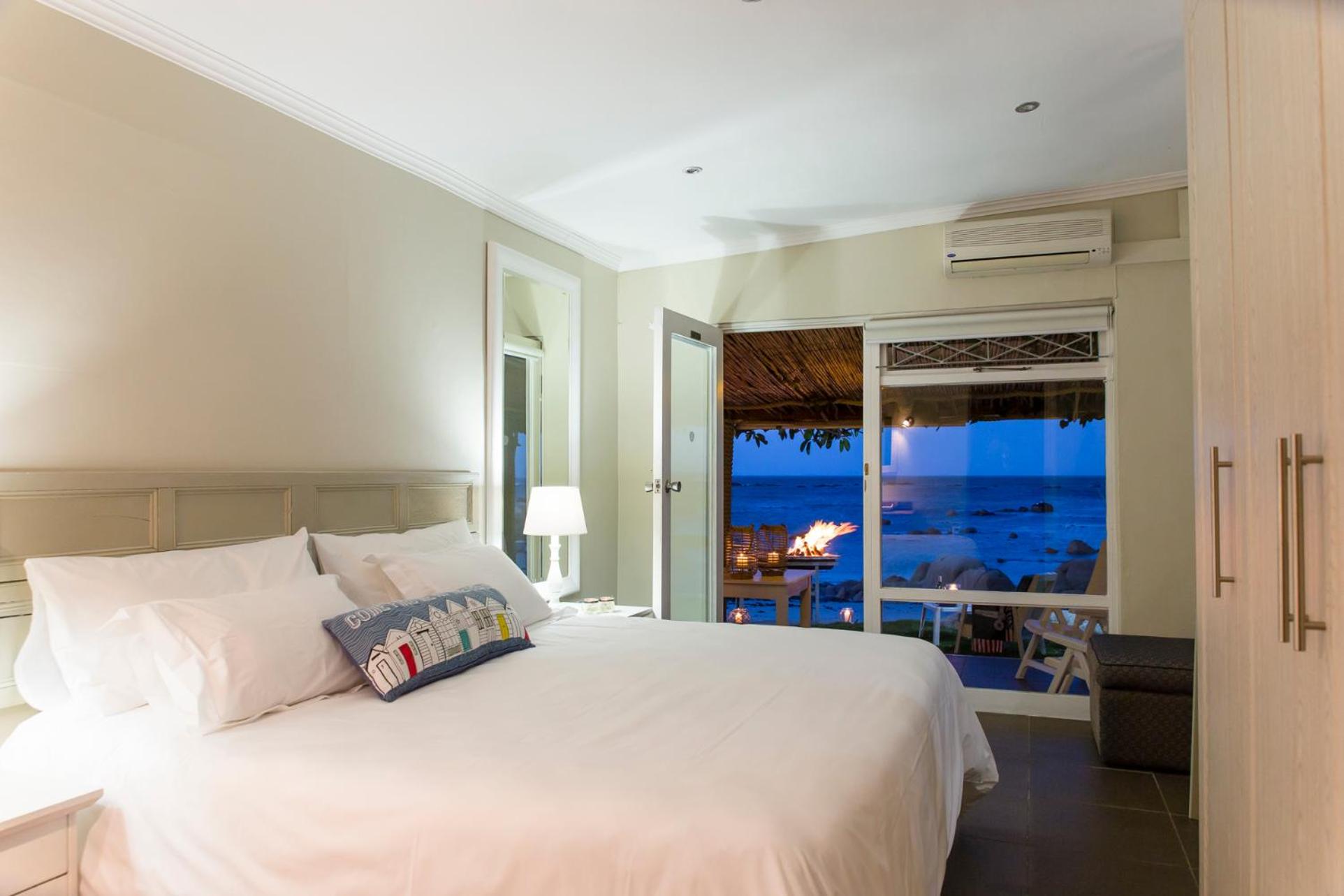Villa photo 1