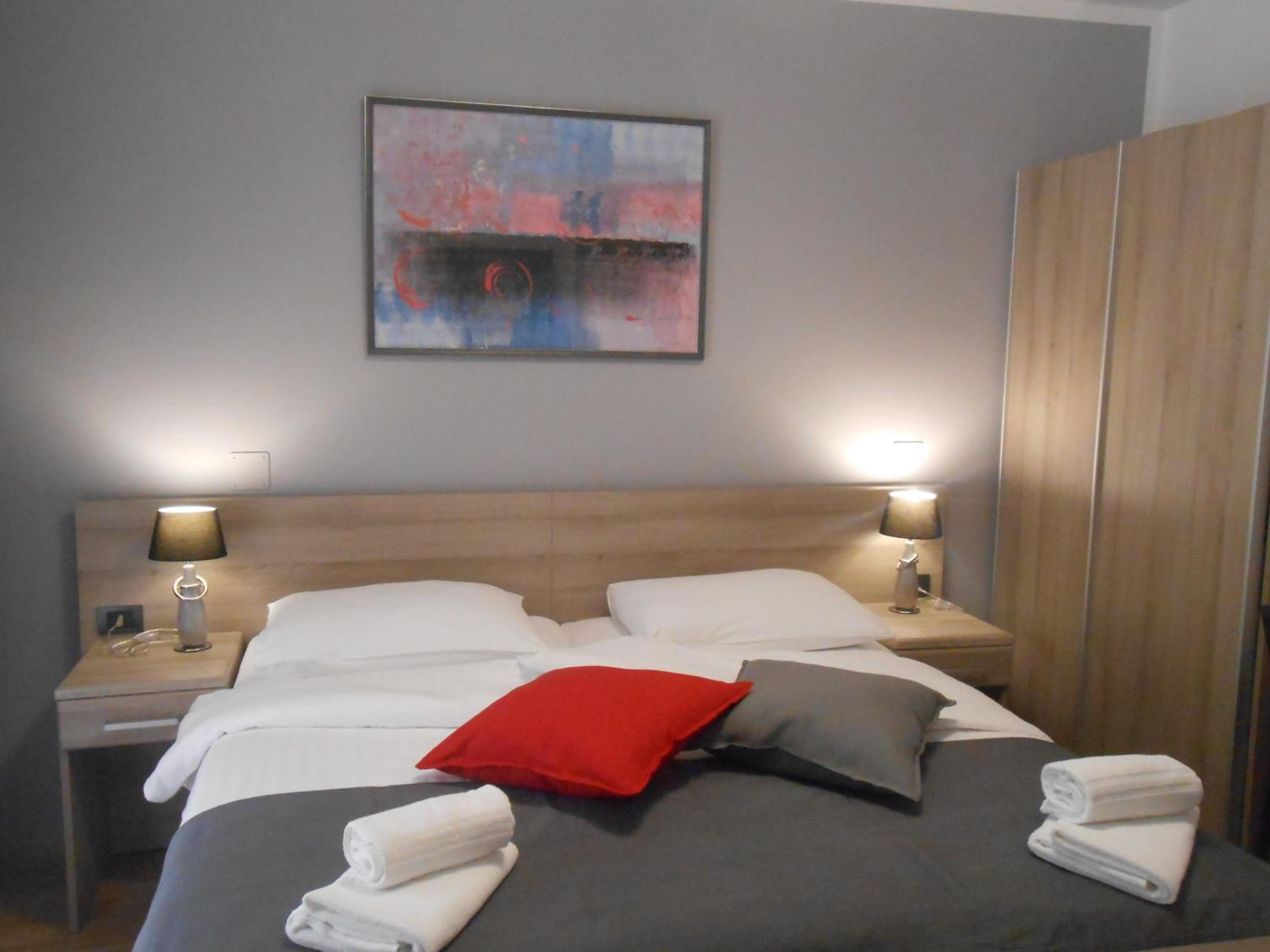 Double Room with Balcony photo 2