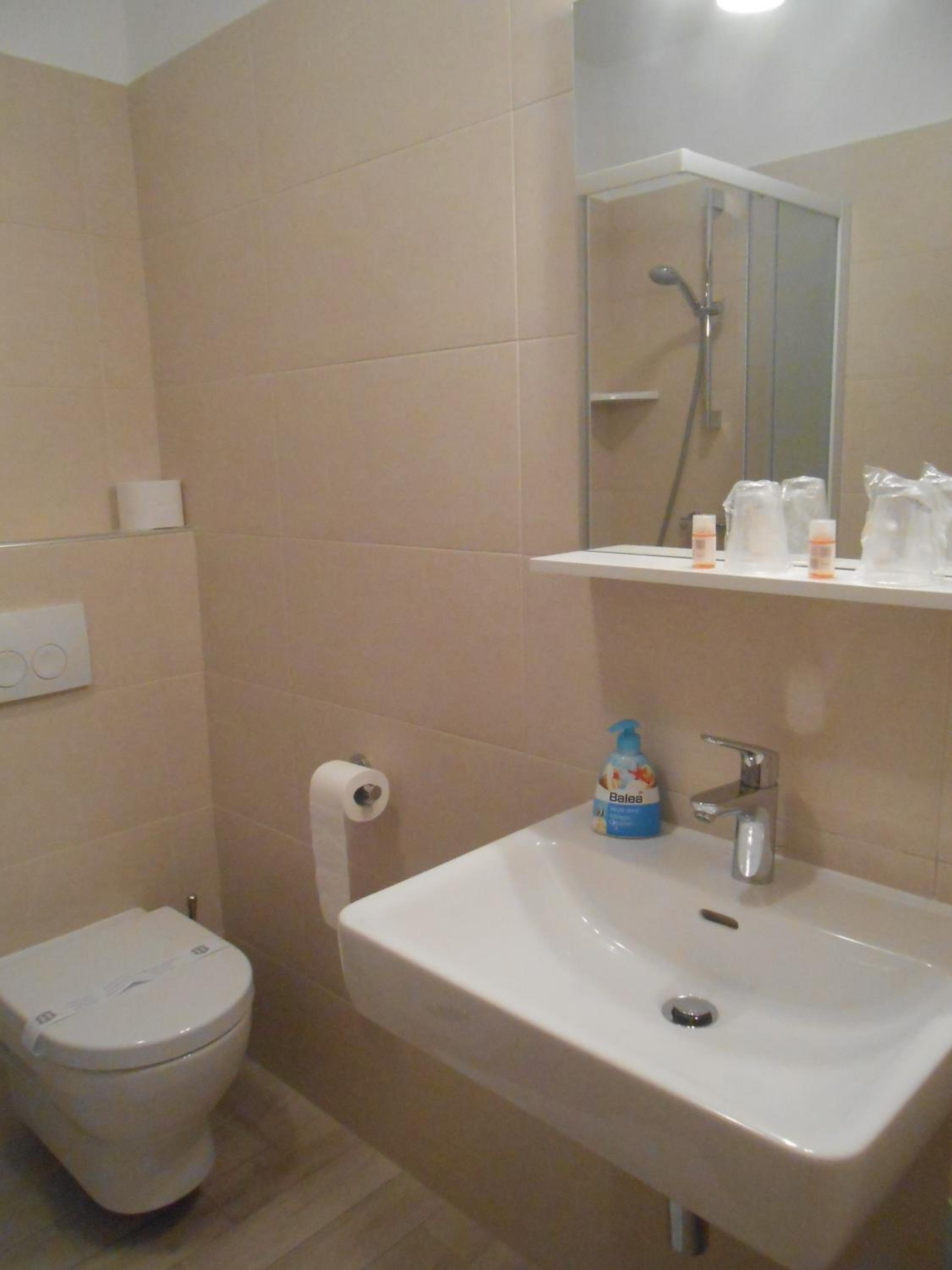 Double Room with Garden View photo 2