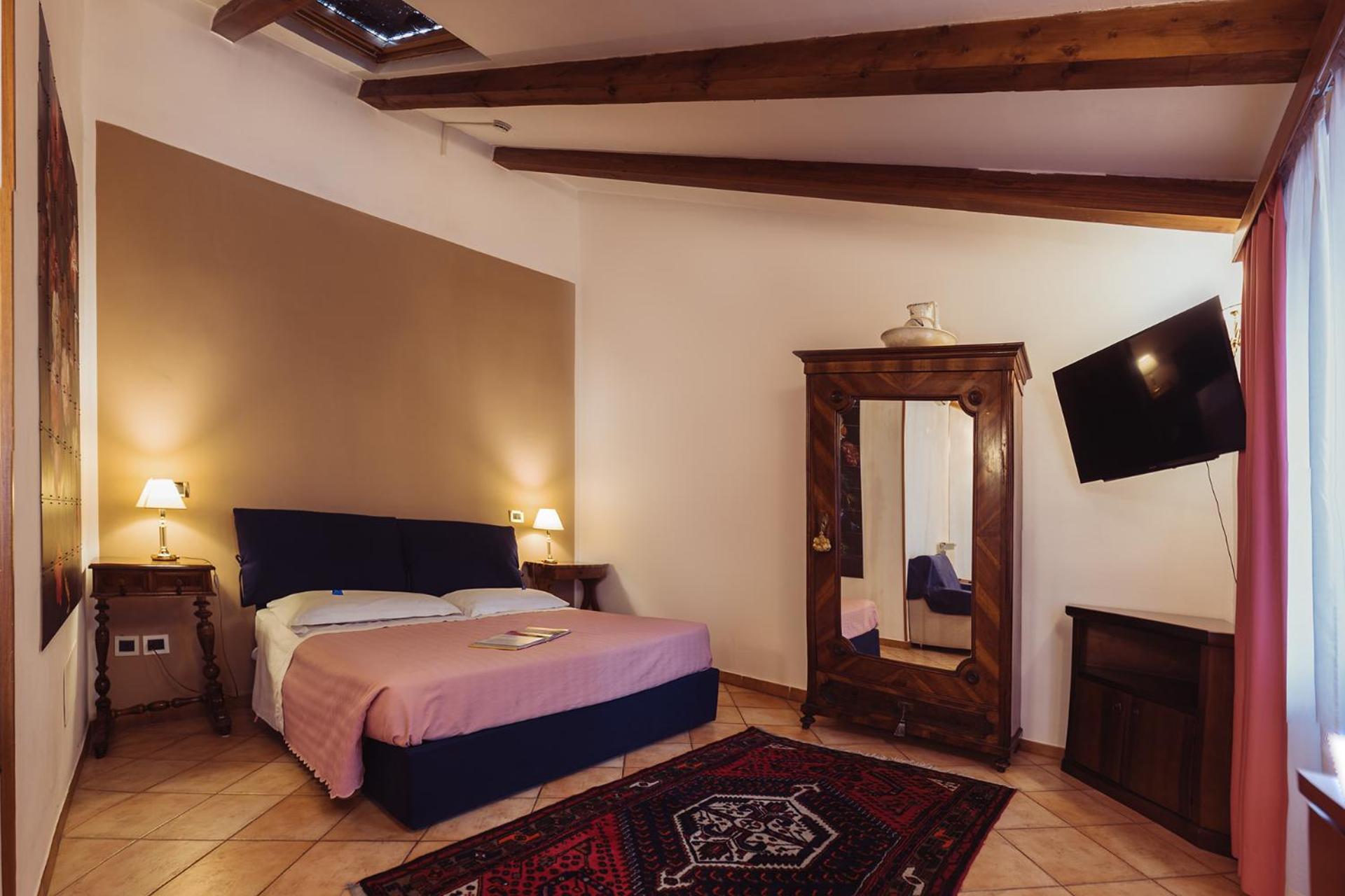 Triple Room - Photo 1