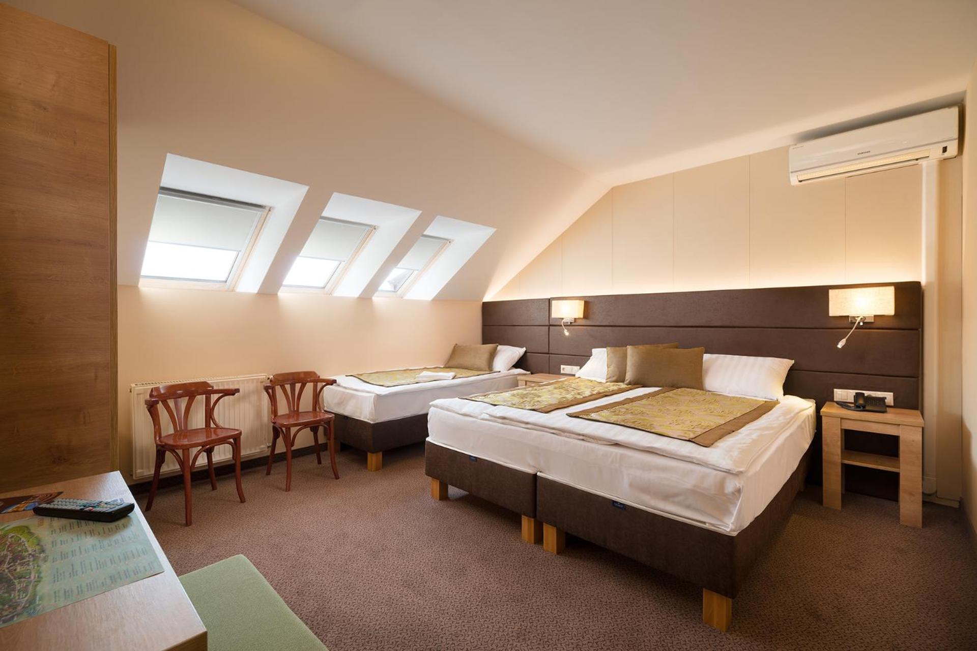 Triple Room photo 3