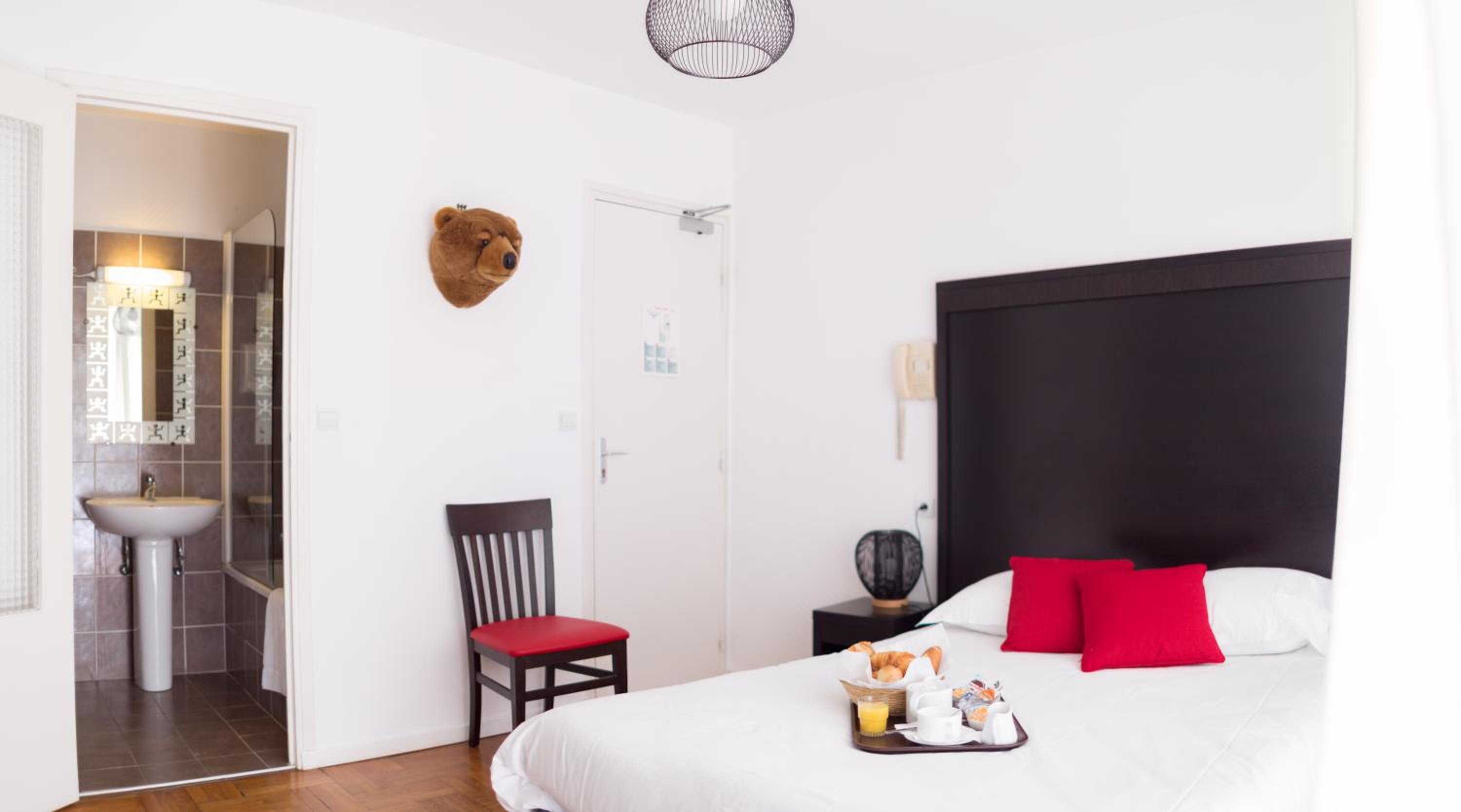 Double Room - Photo 1