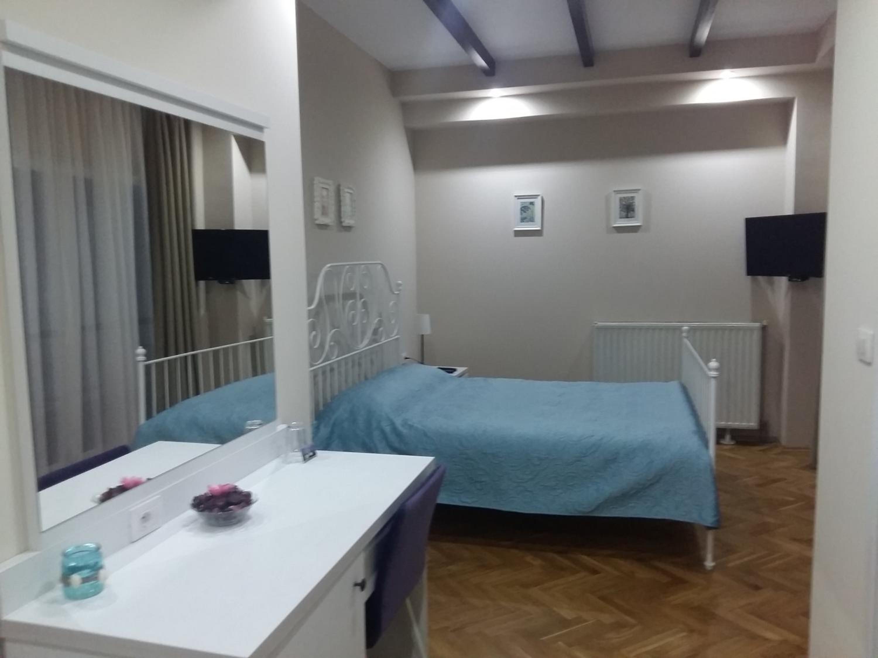 Double Room with Garden View photo 2