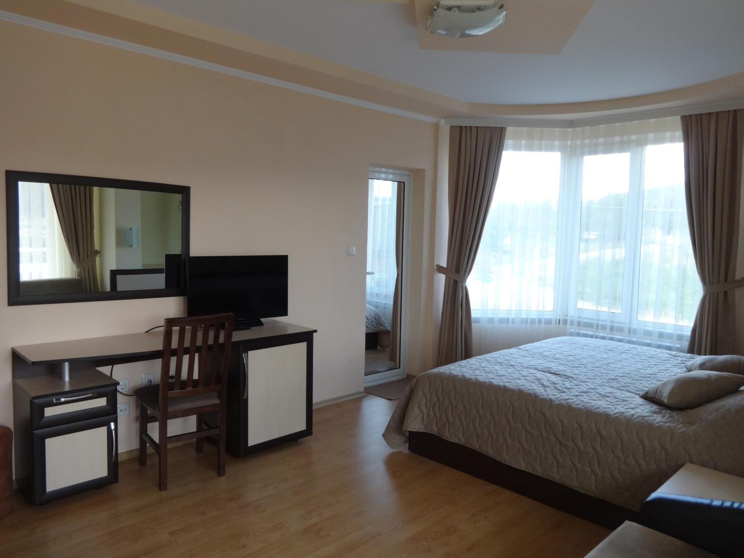 Superior Double Room - Photo 4