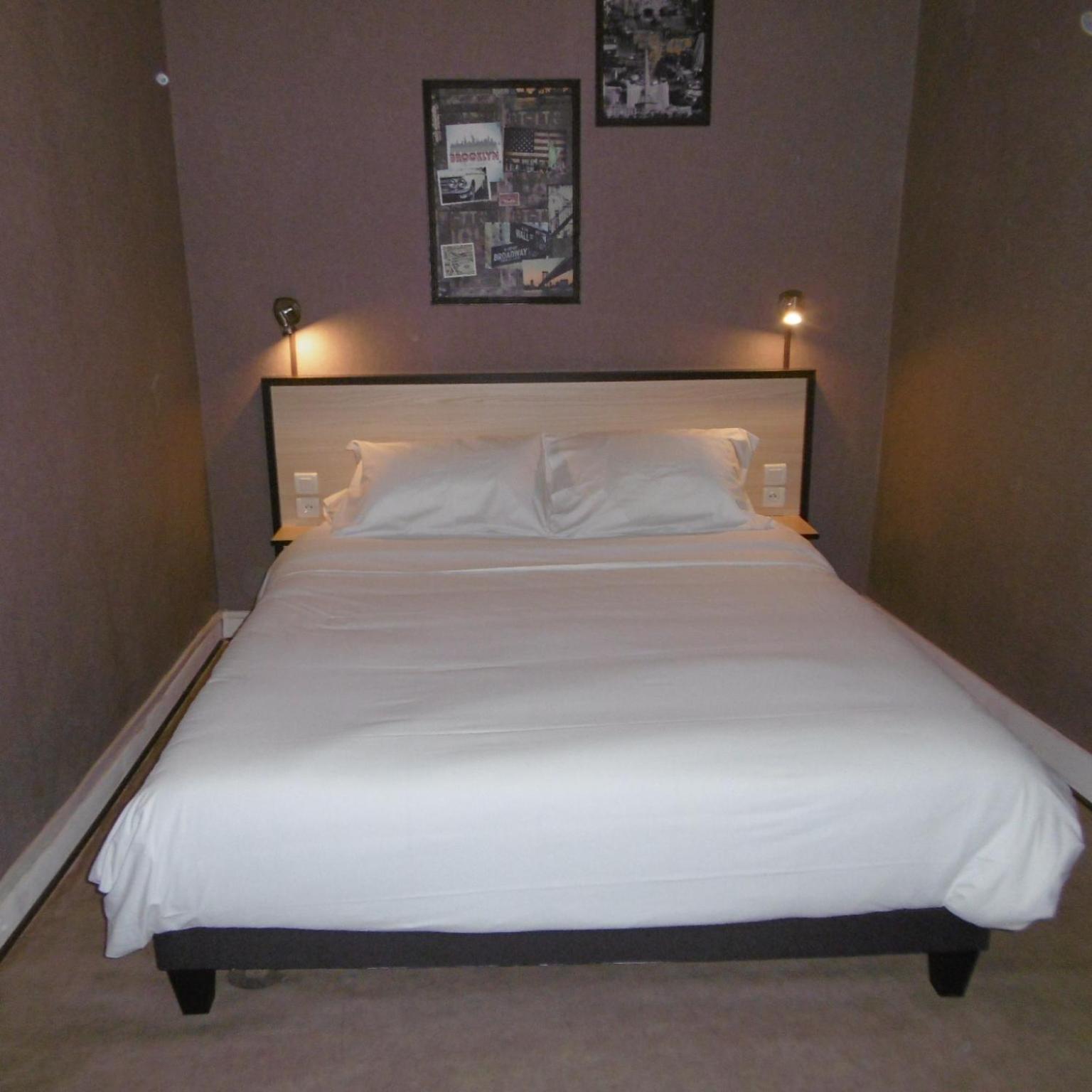 Double Room With Private Bathroom photo 1