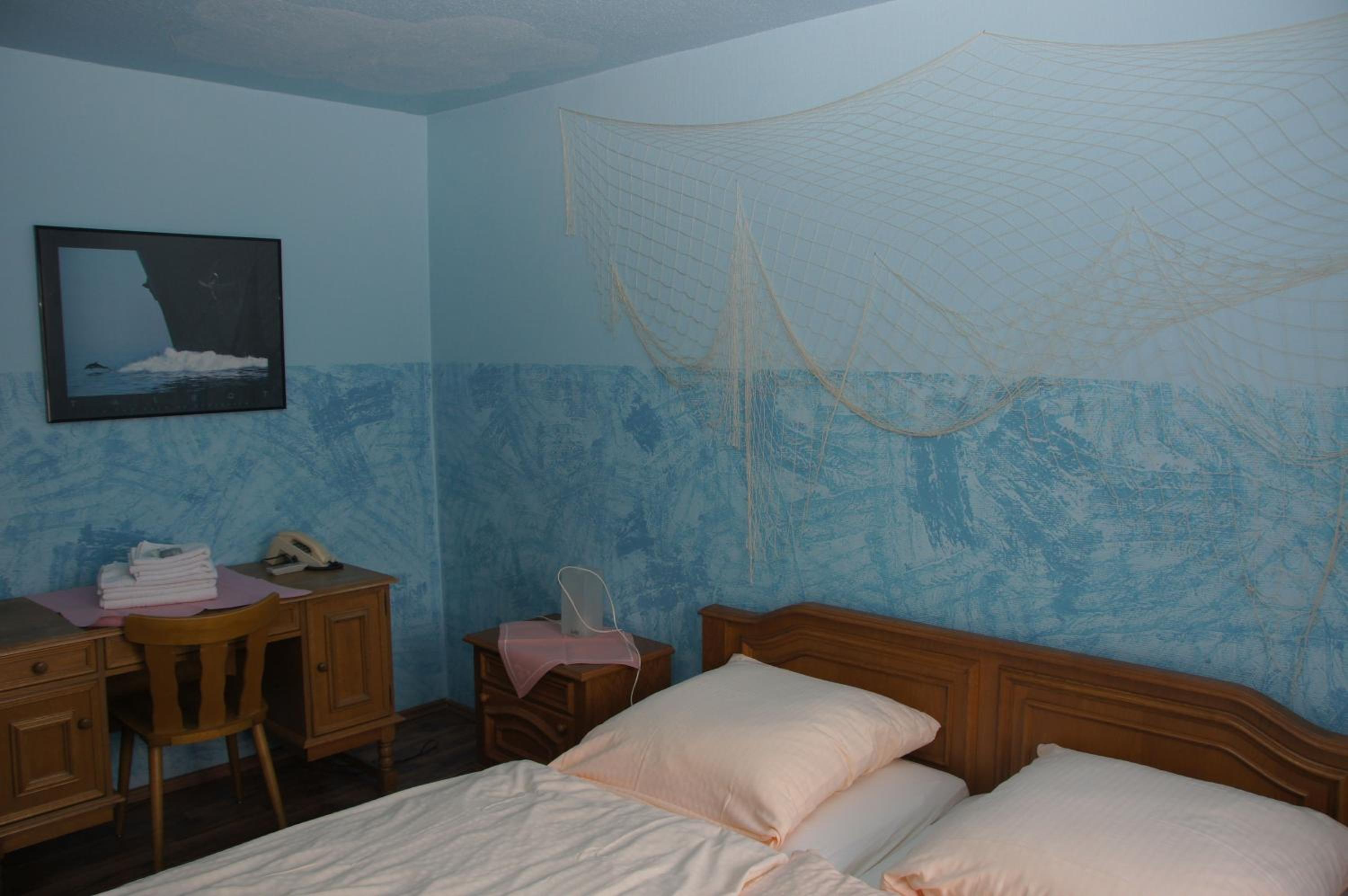 Double Room with Shared Bathroom