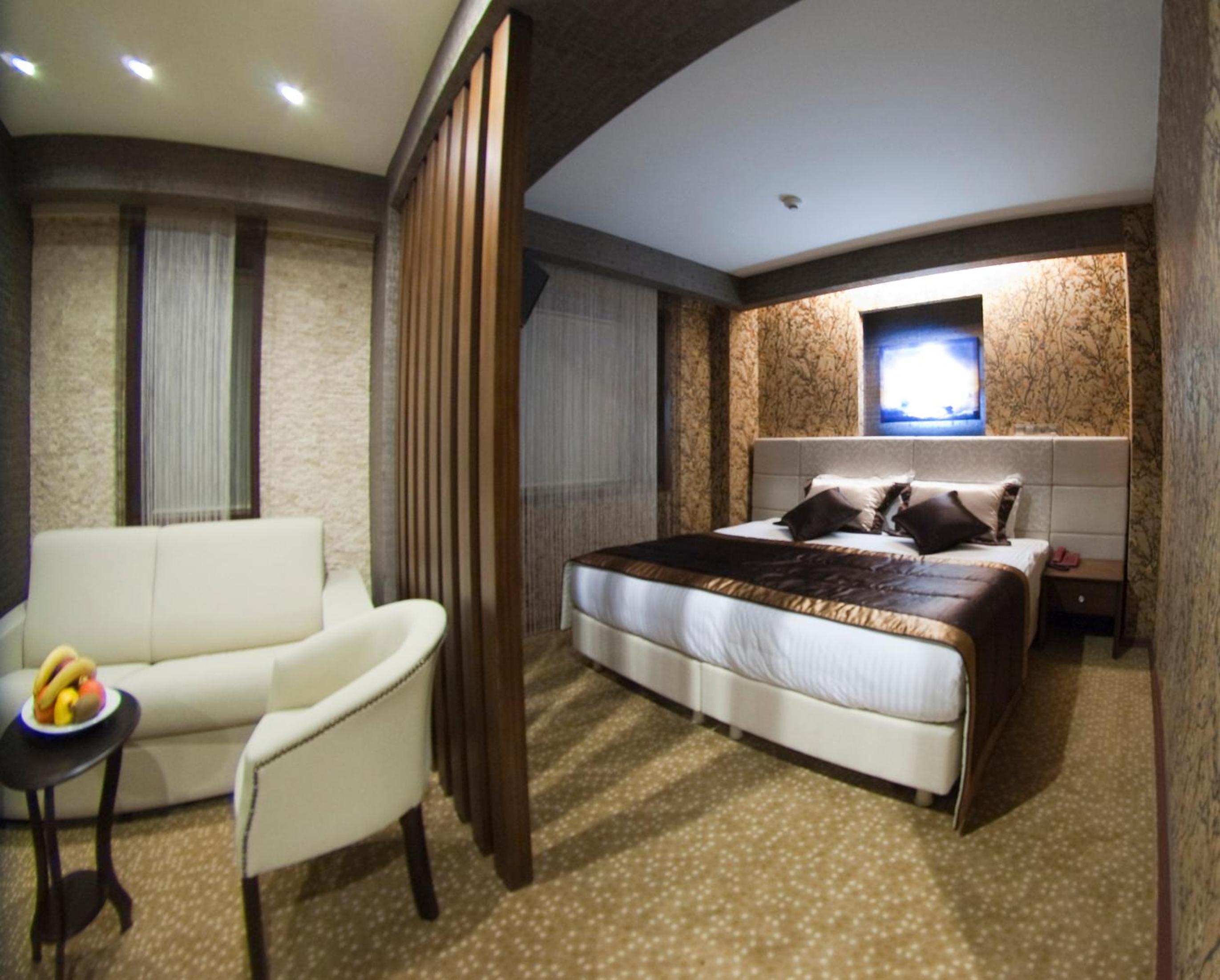 Suite with Sauna photo 2