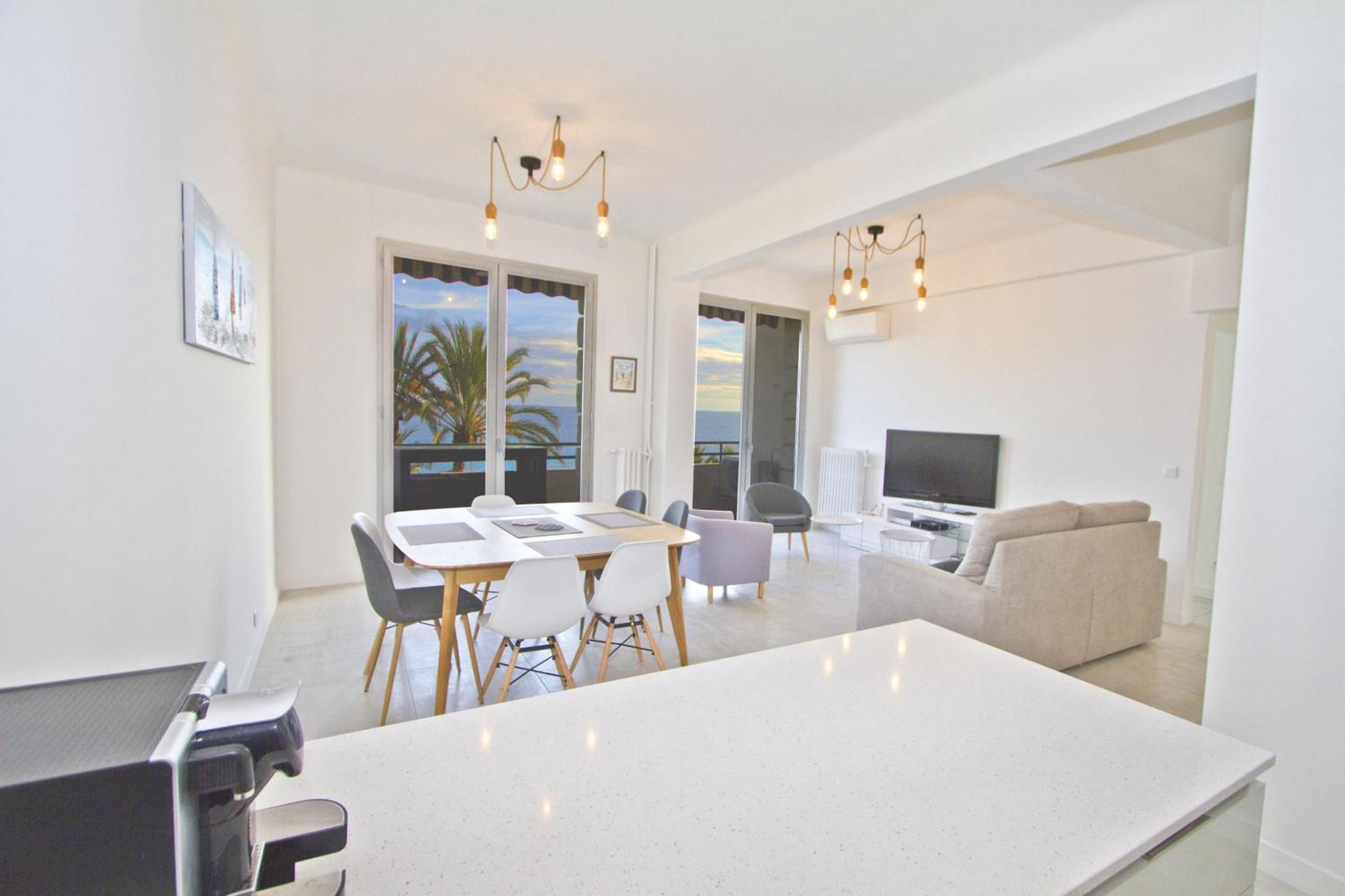 Apartment with Sea View