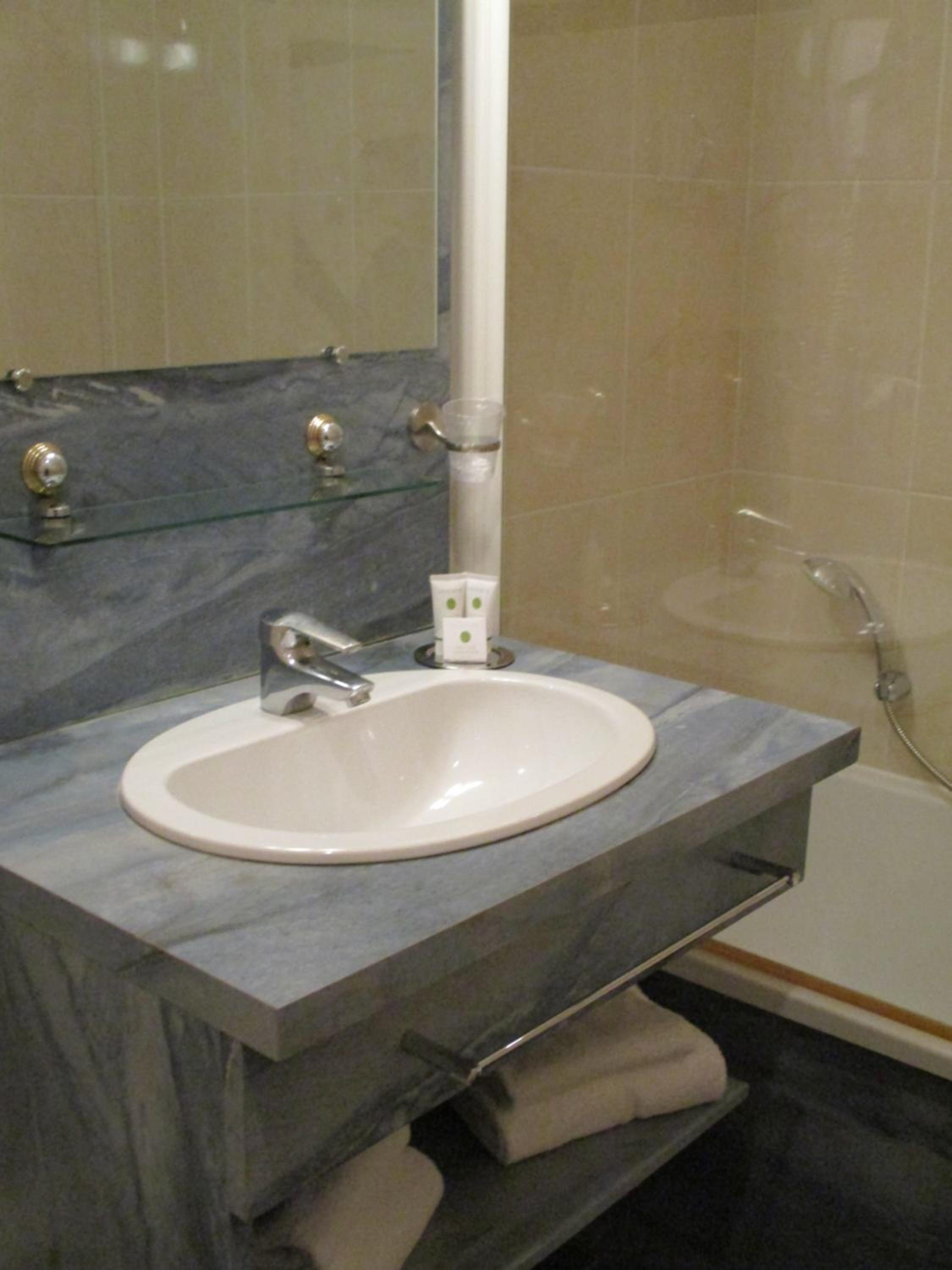 Classic Double Room  - Photo 3