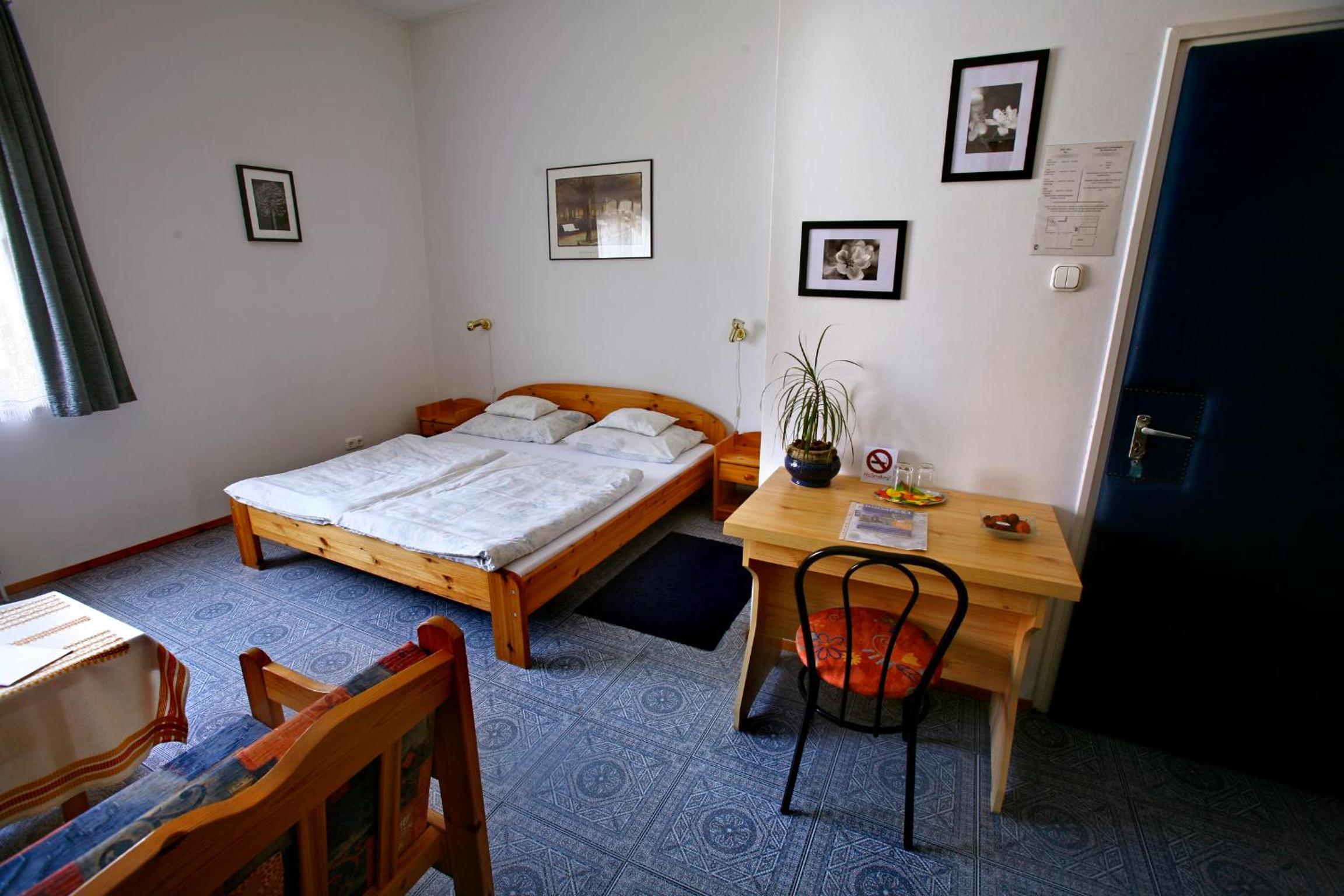 Standard Triple Room photo 1