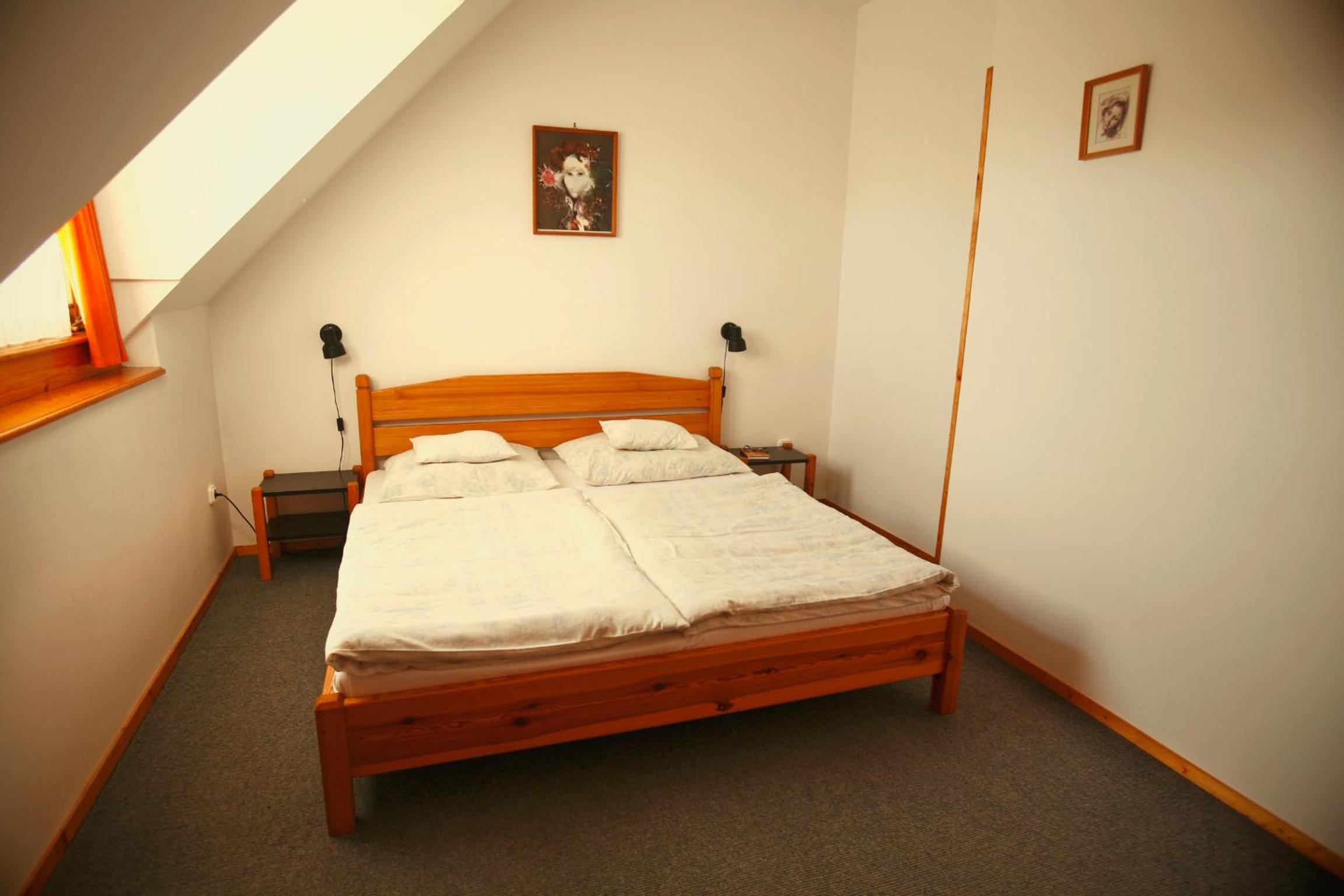 Standard Double or Twin Room photo 1