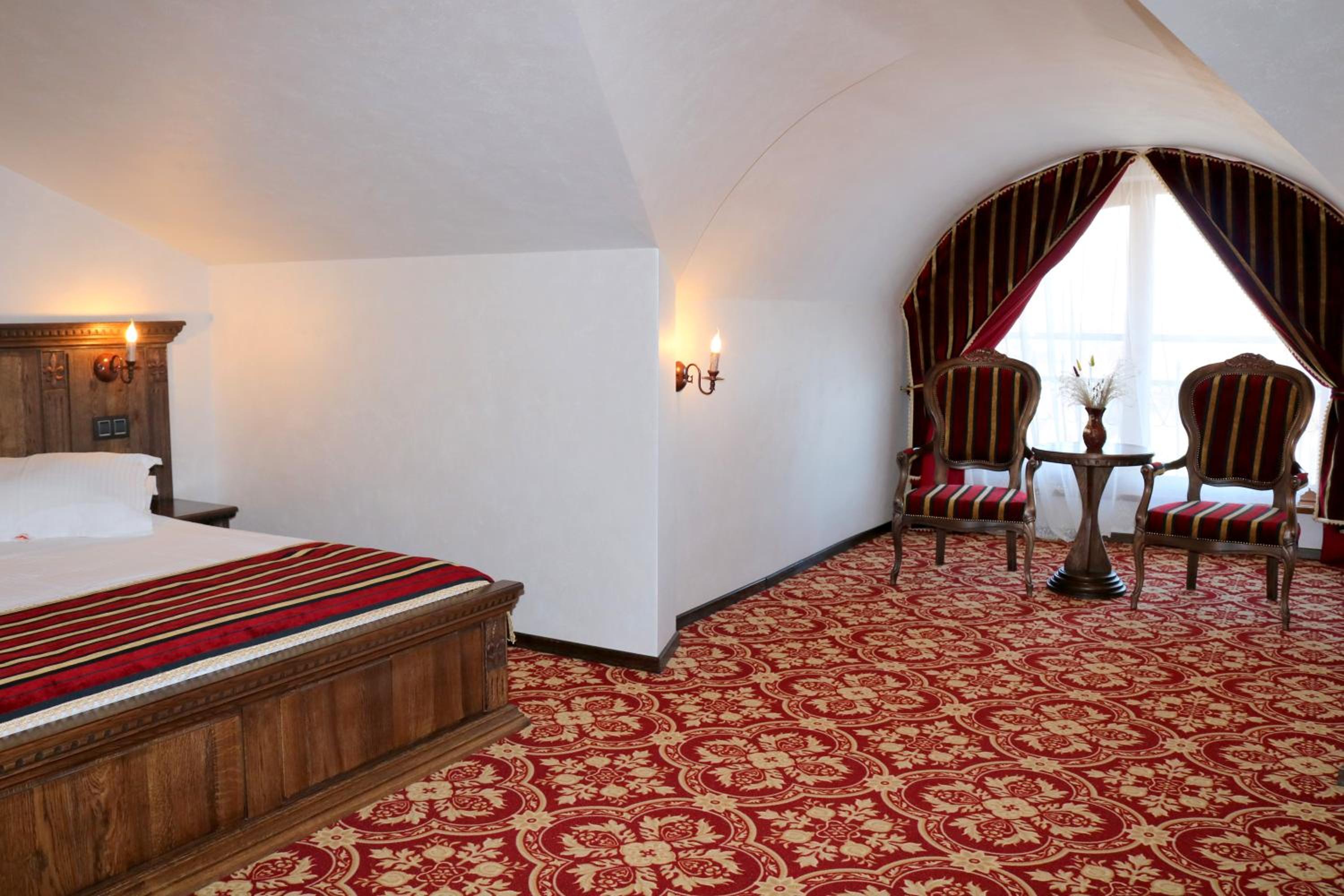 Apartment with Terrace photo 3