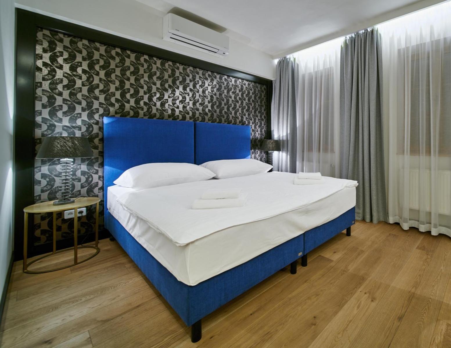 Design Double Room with Balcony - without Elevator