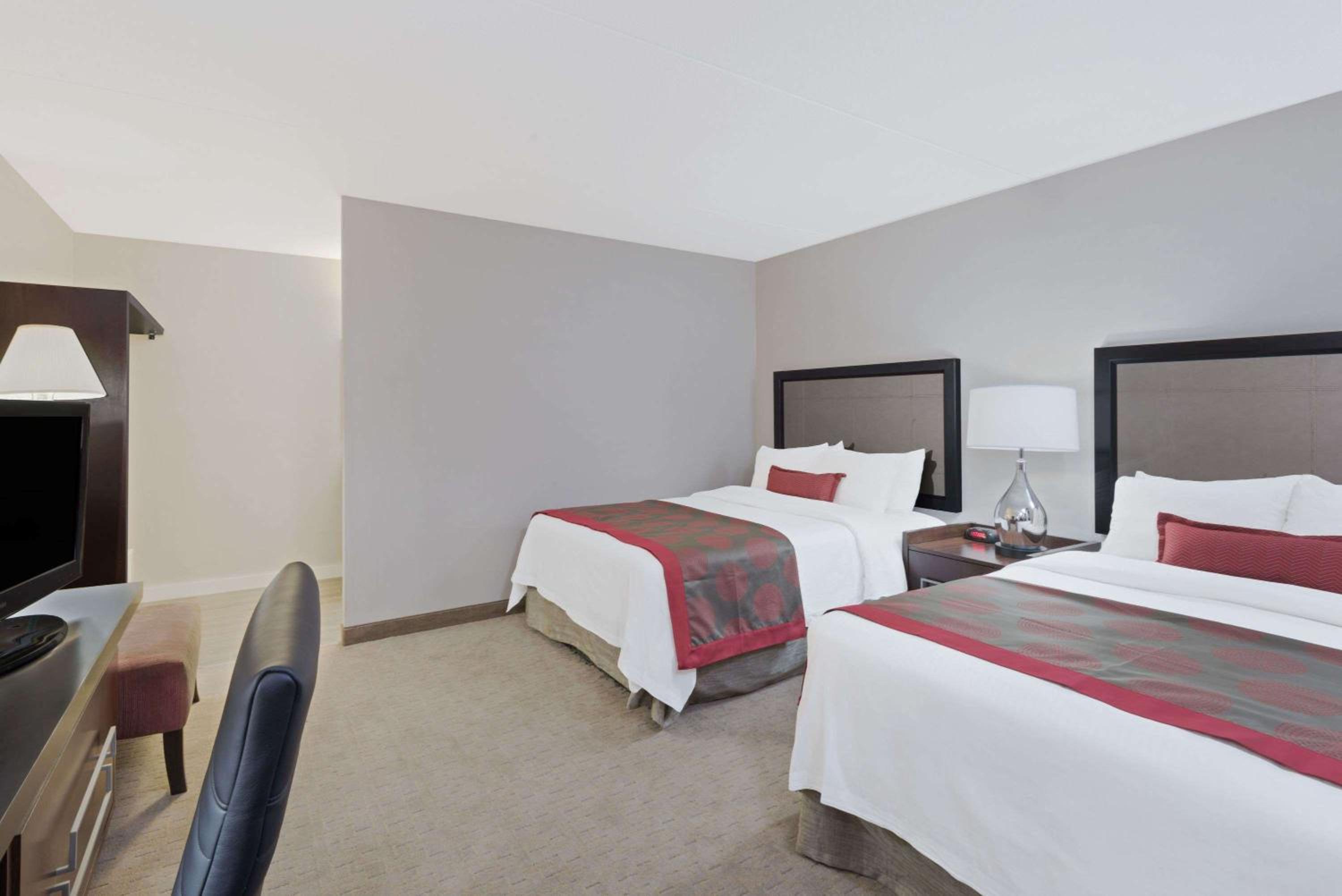 Double Room with Two Double Beds - Non-Smoking