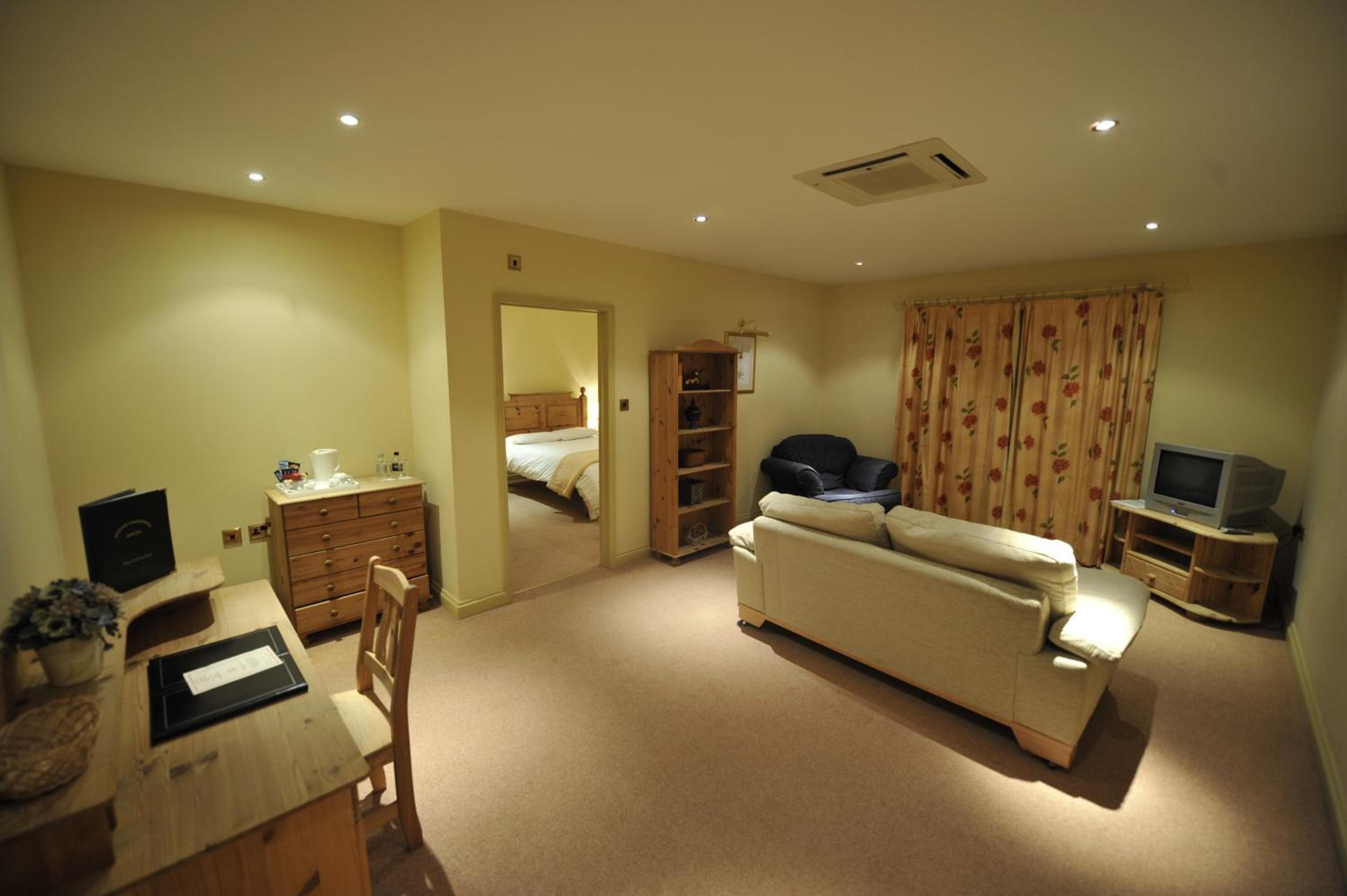 Executive Double Room - Photo 6
