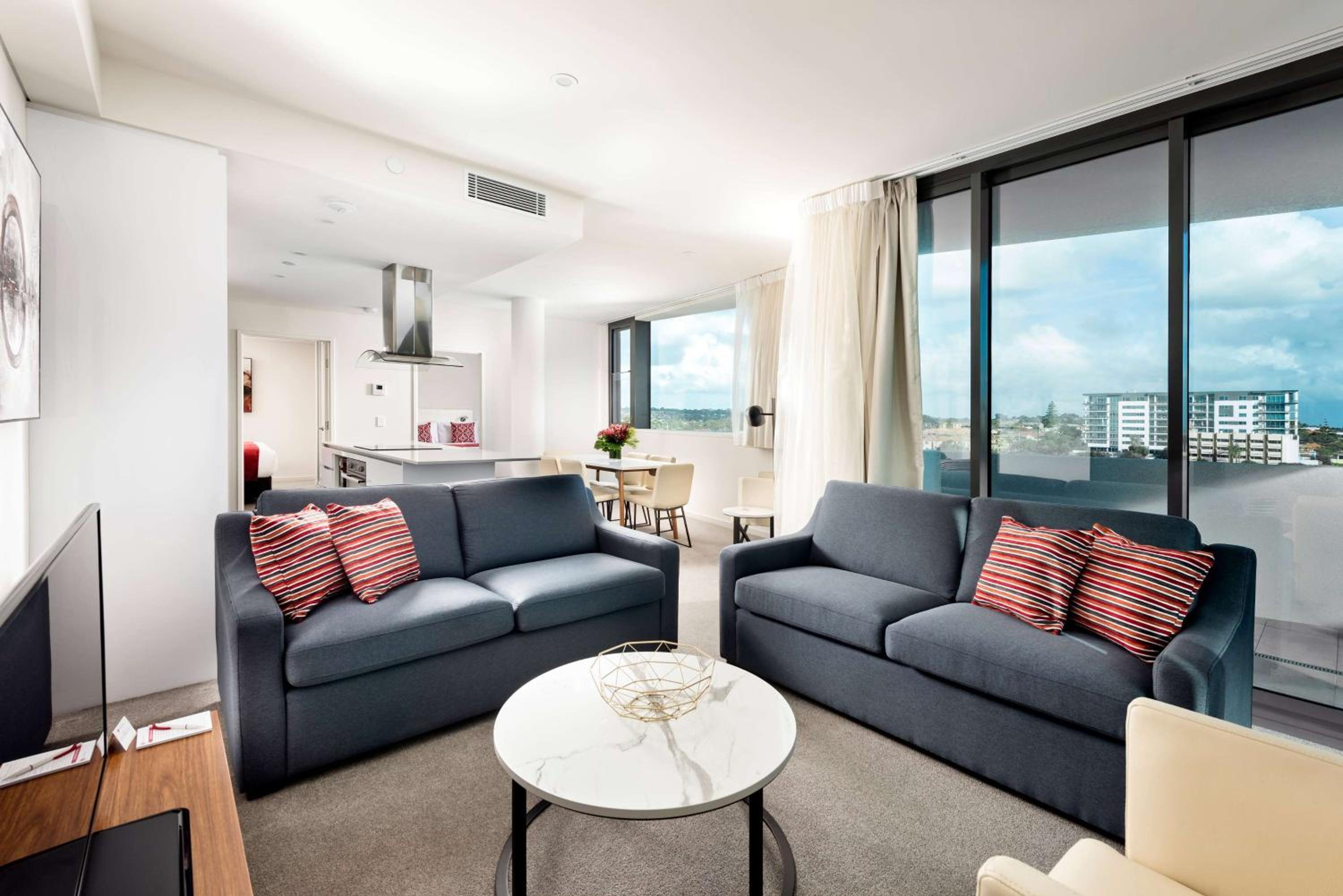 Three Bedroom Suite thumbnail 5