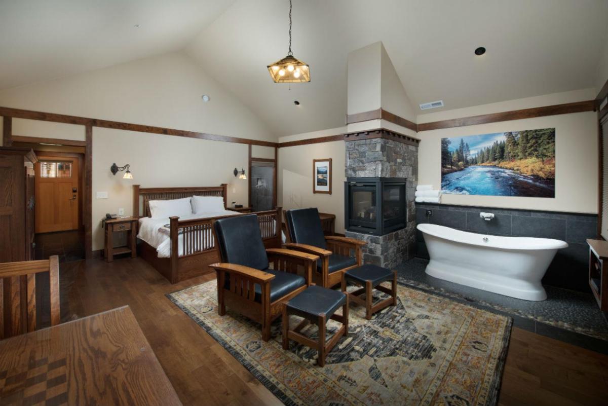 Deluxe Bungalow photo 1