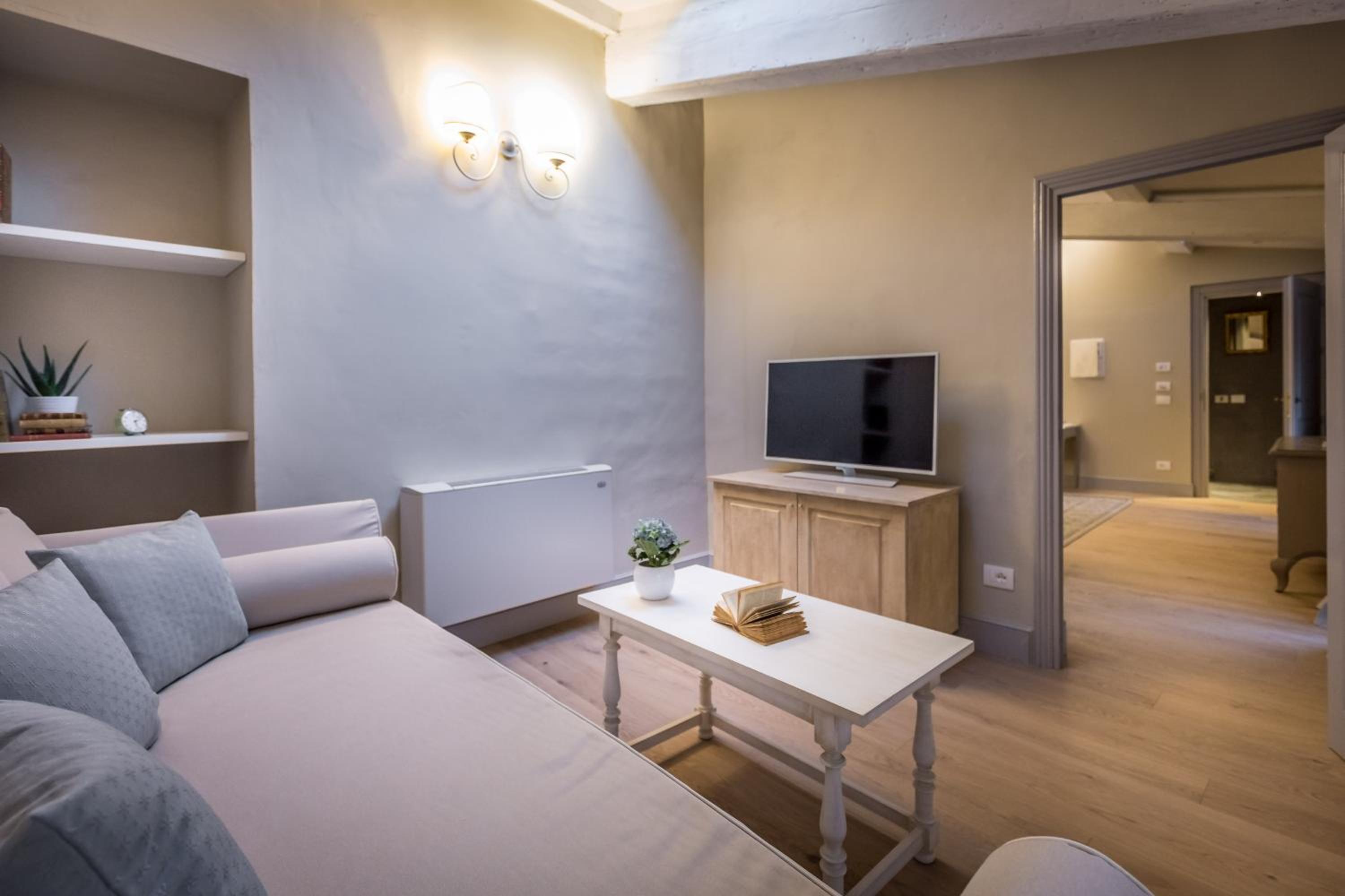 Prestige Suite photo 1