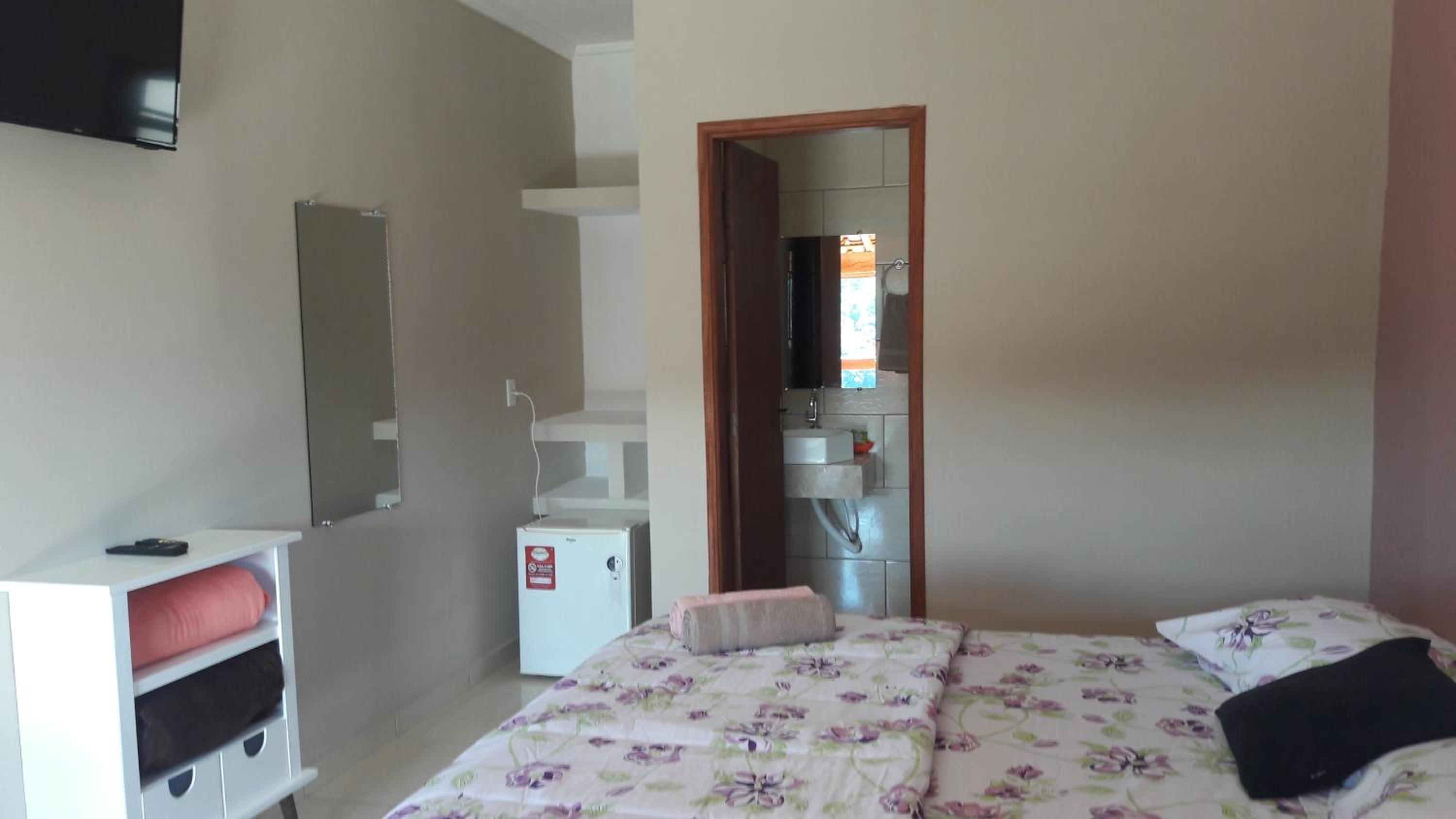 Double Room with Lake View photo 3