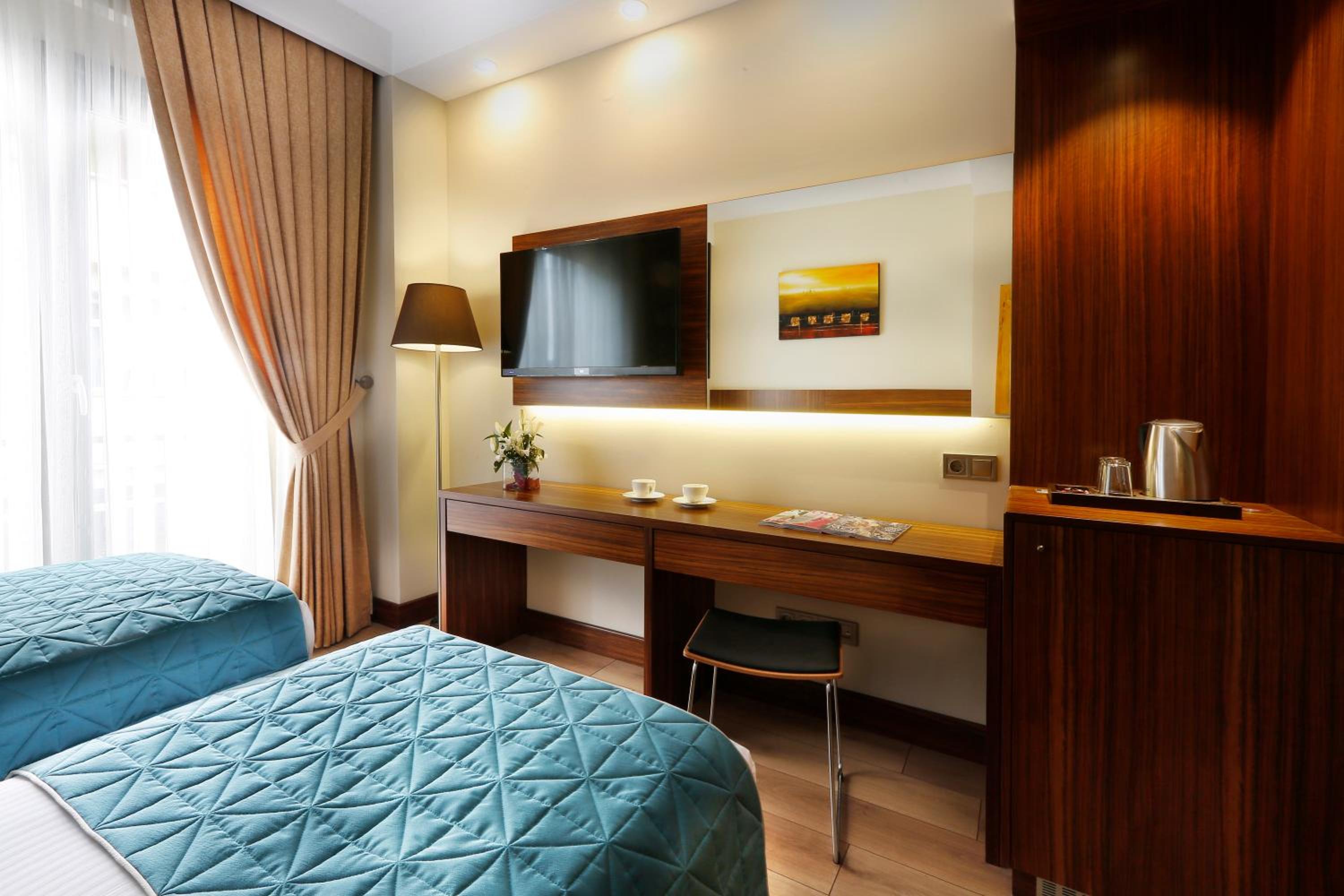 Deluxe Twin Room photo 1