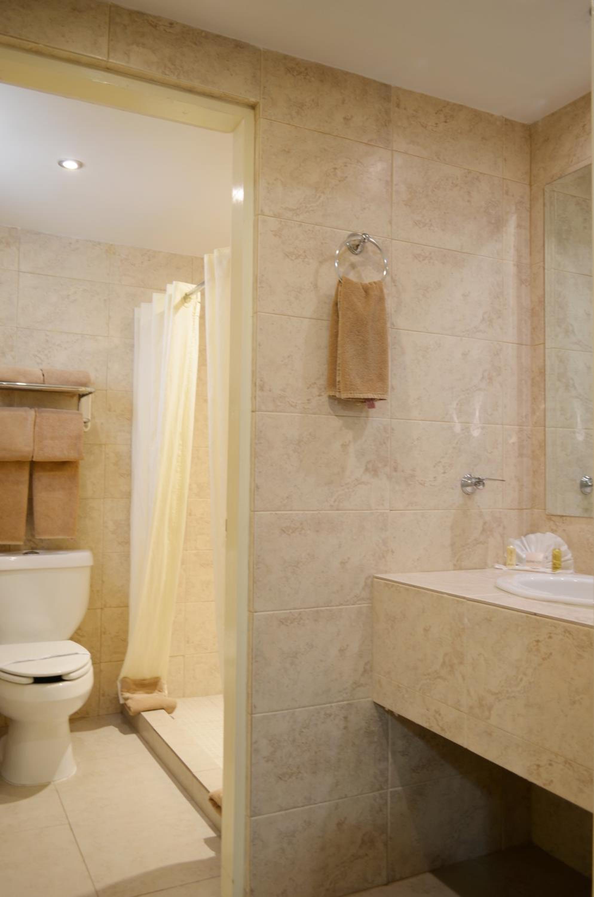 Double Room - Photo 3