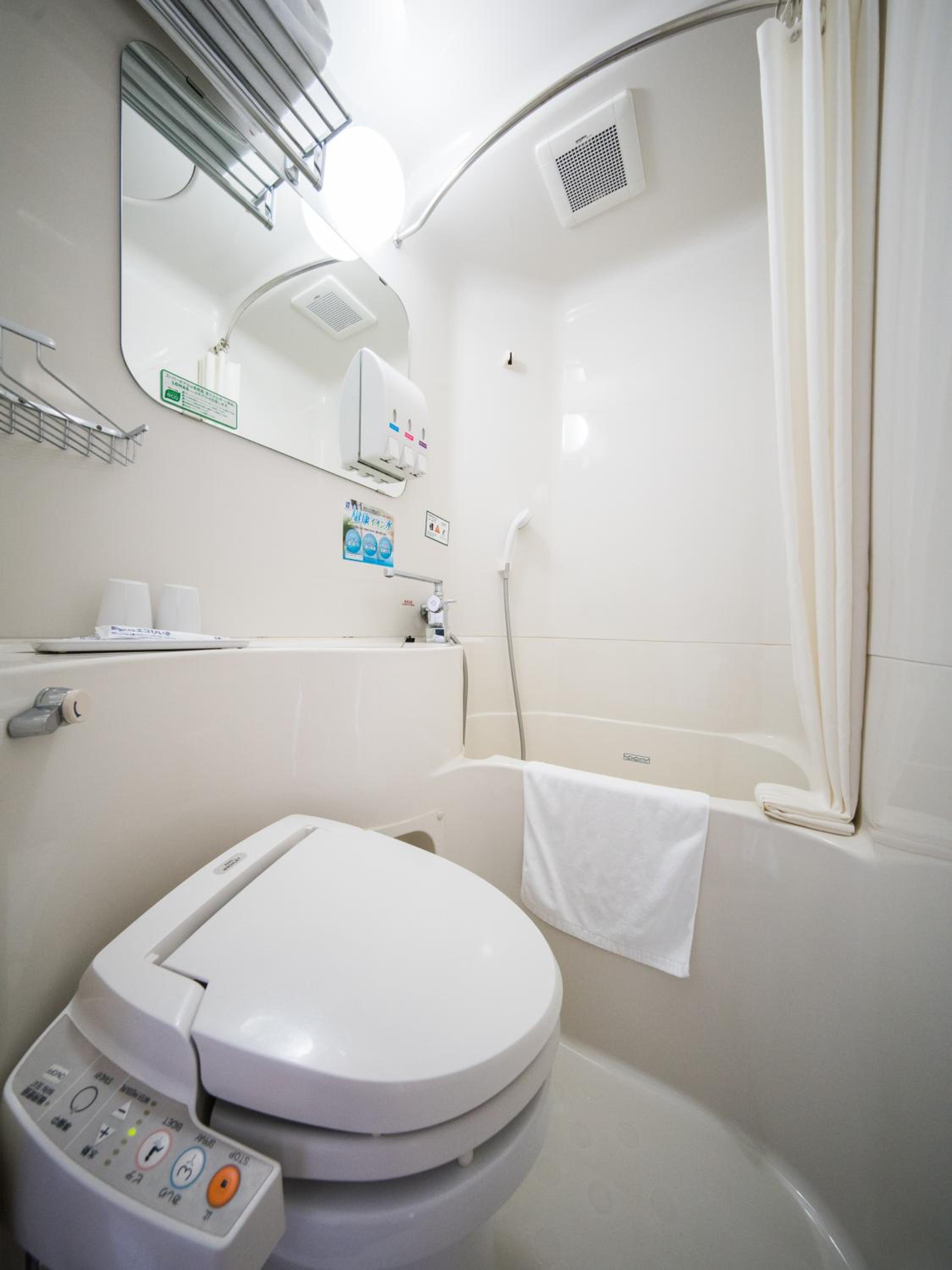 Double Room - Non-Smoking  - Photo 5
