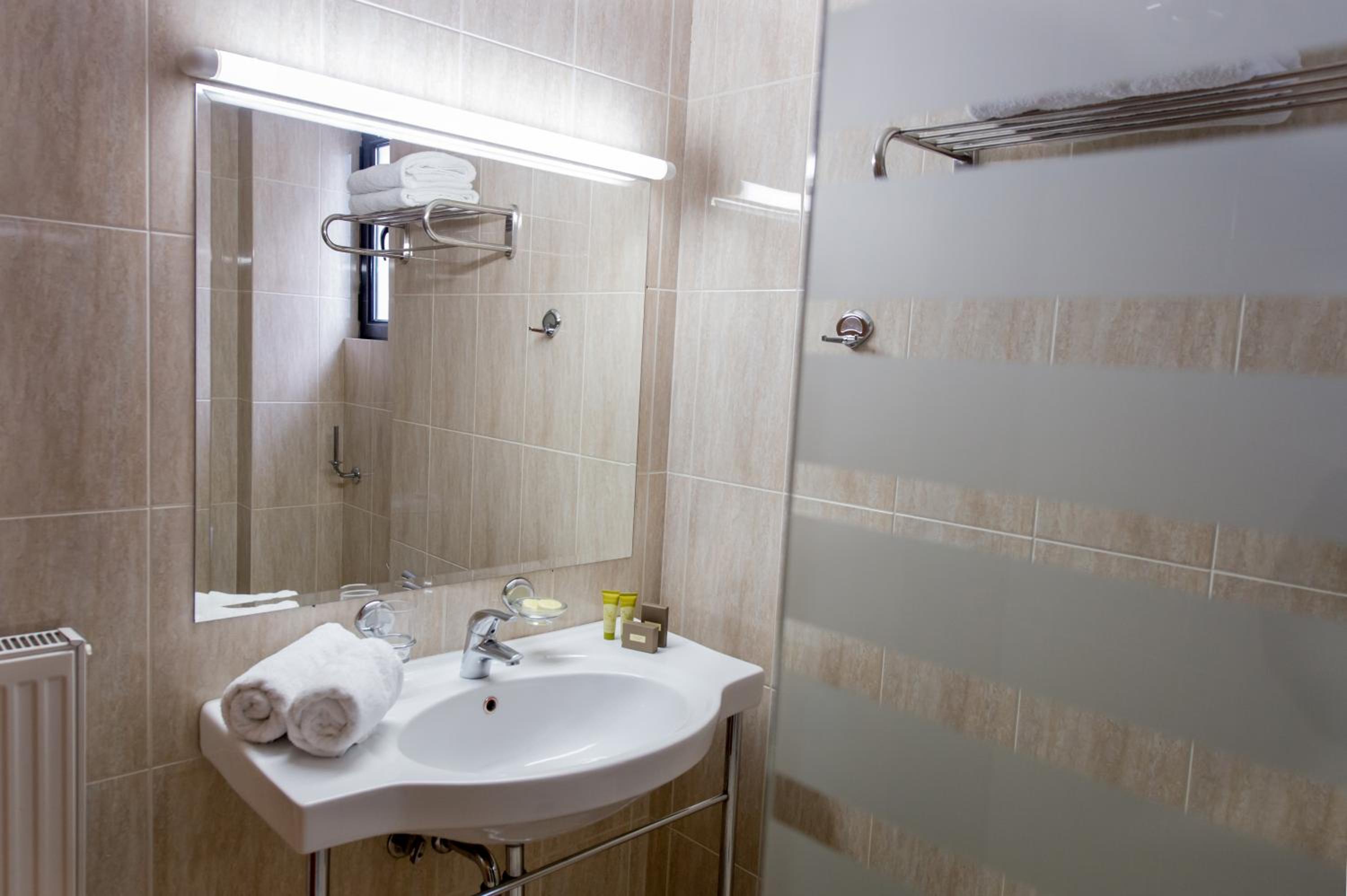 Triple Room - Photo 5