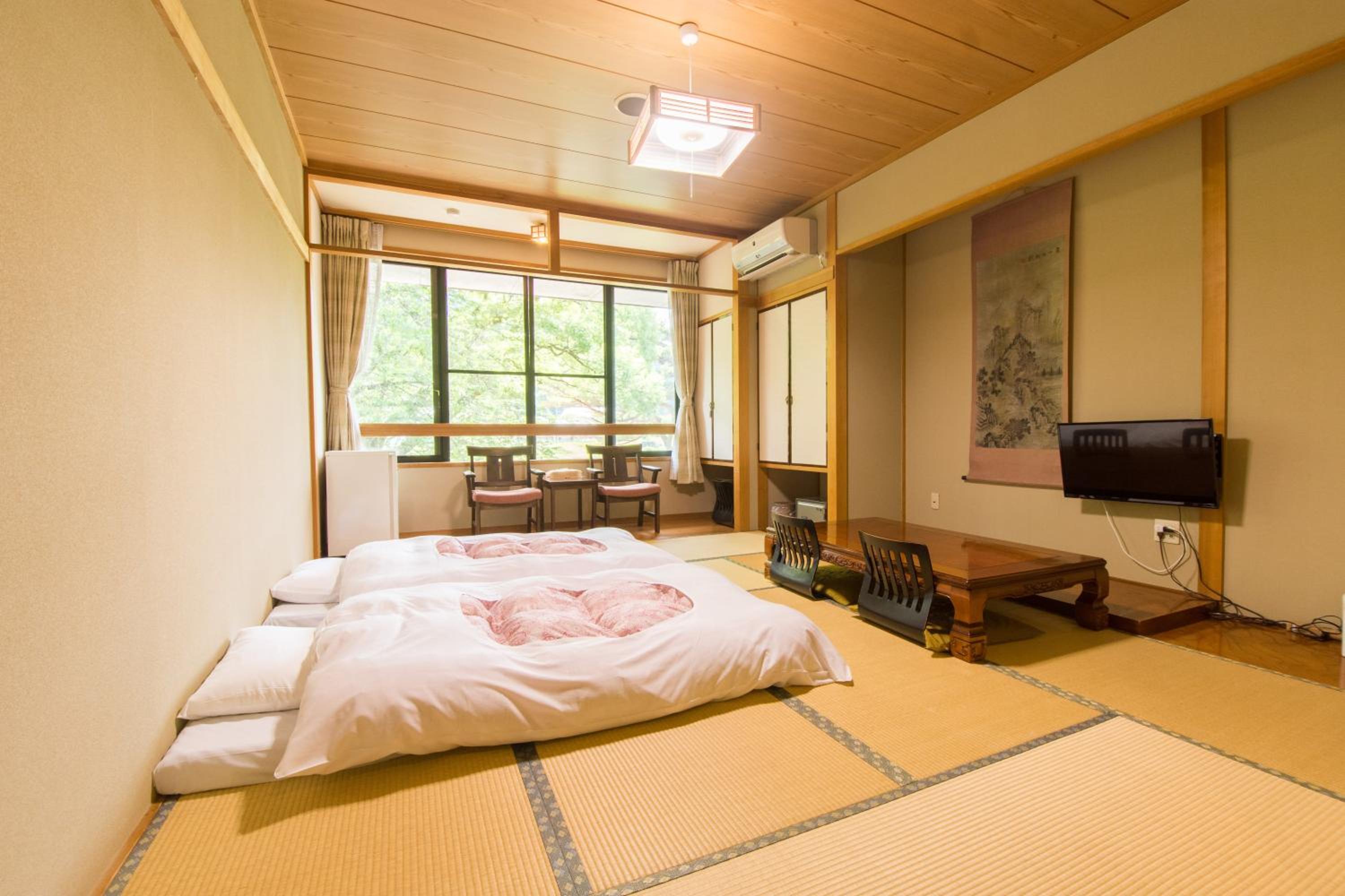 Japanese-Style Room