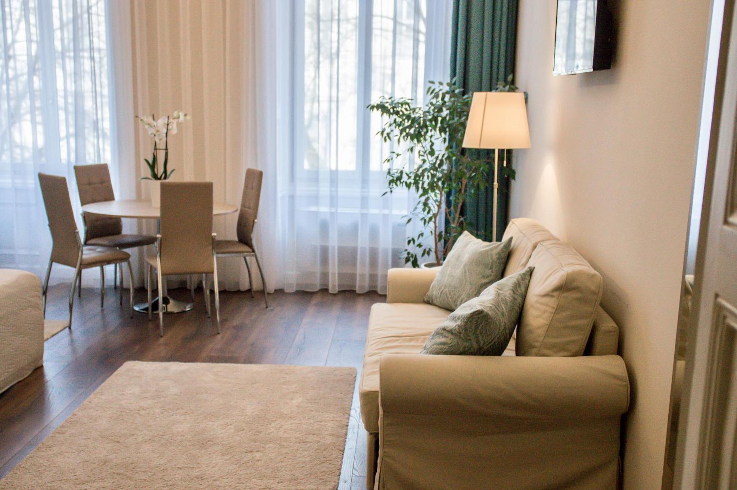 Deluxe Apartment with City View - Photo 5