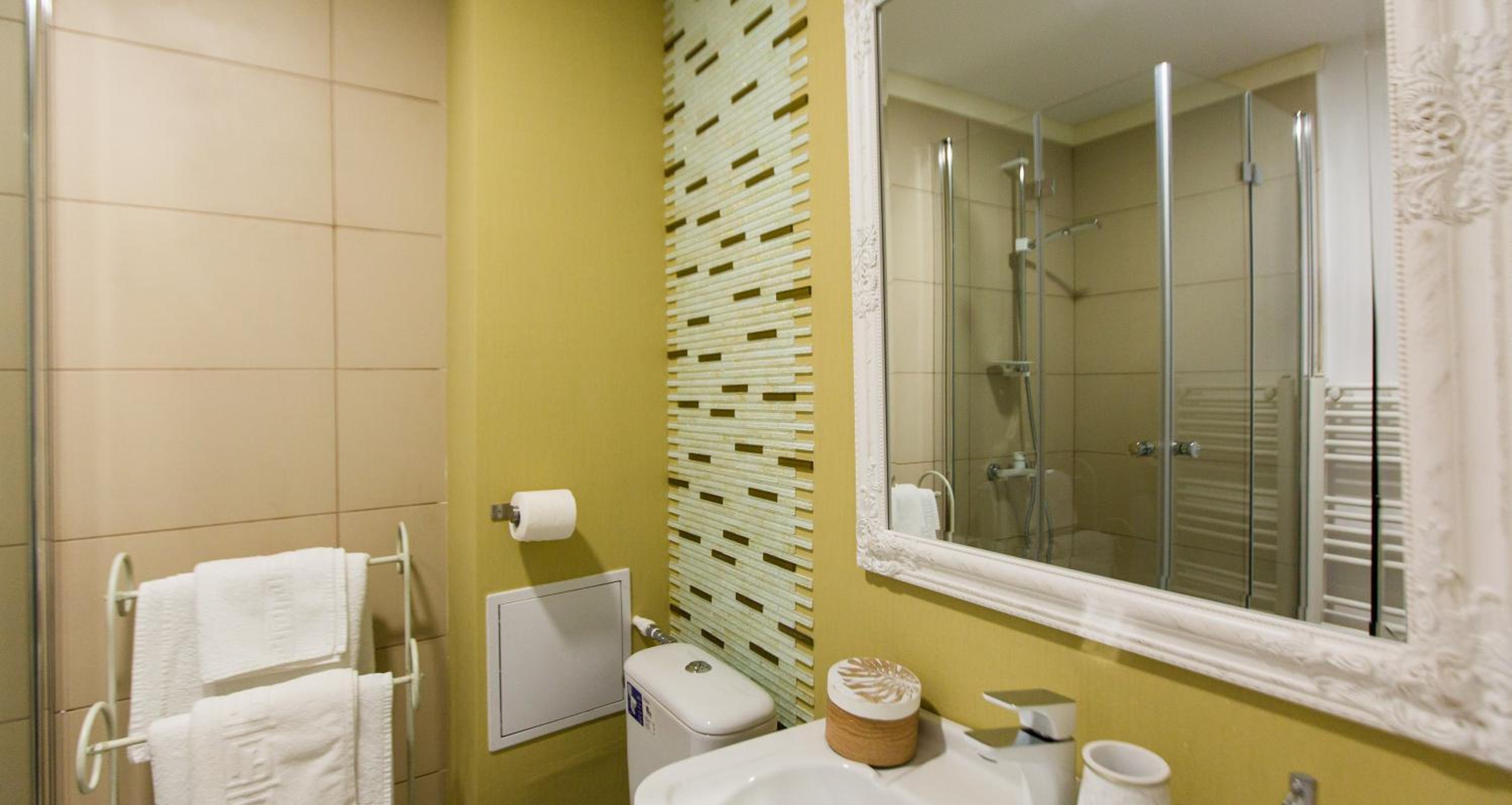 Deluxe Double Room - Photo 6
