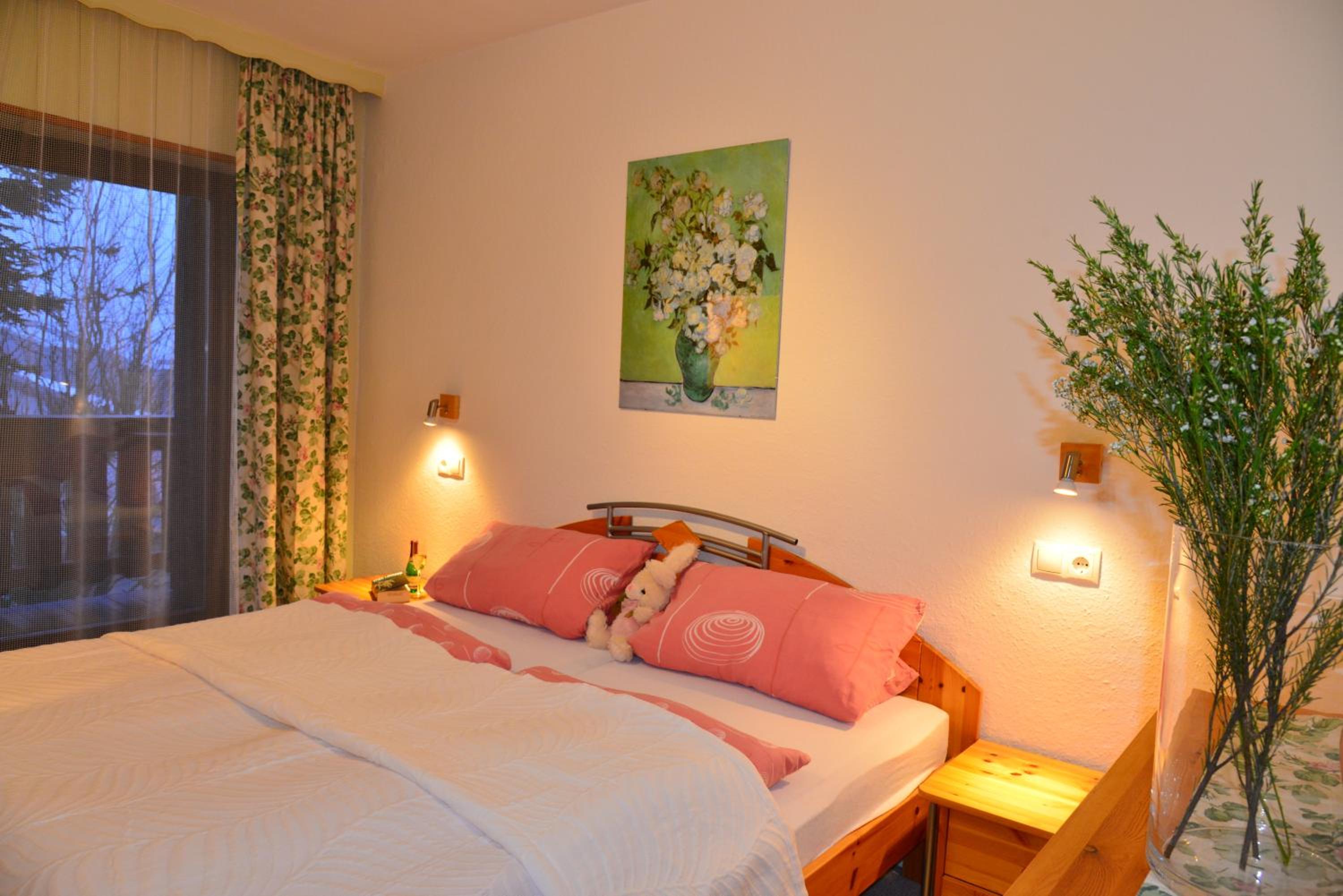 One-Bedroom Apartment (2 Adults) - Vroni photo 1