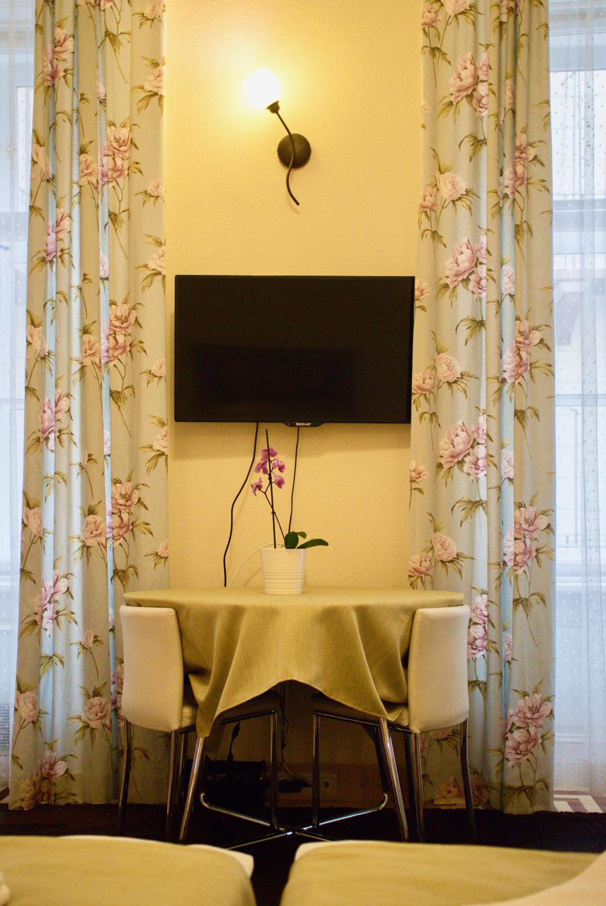Standard Twin Apartment - Photo 5