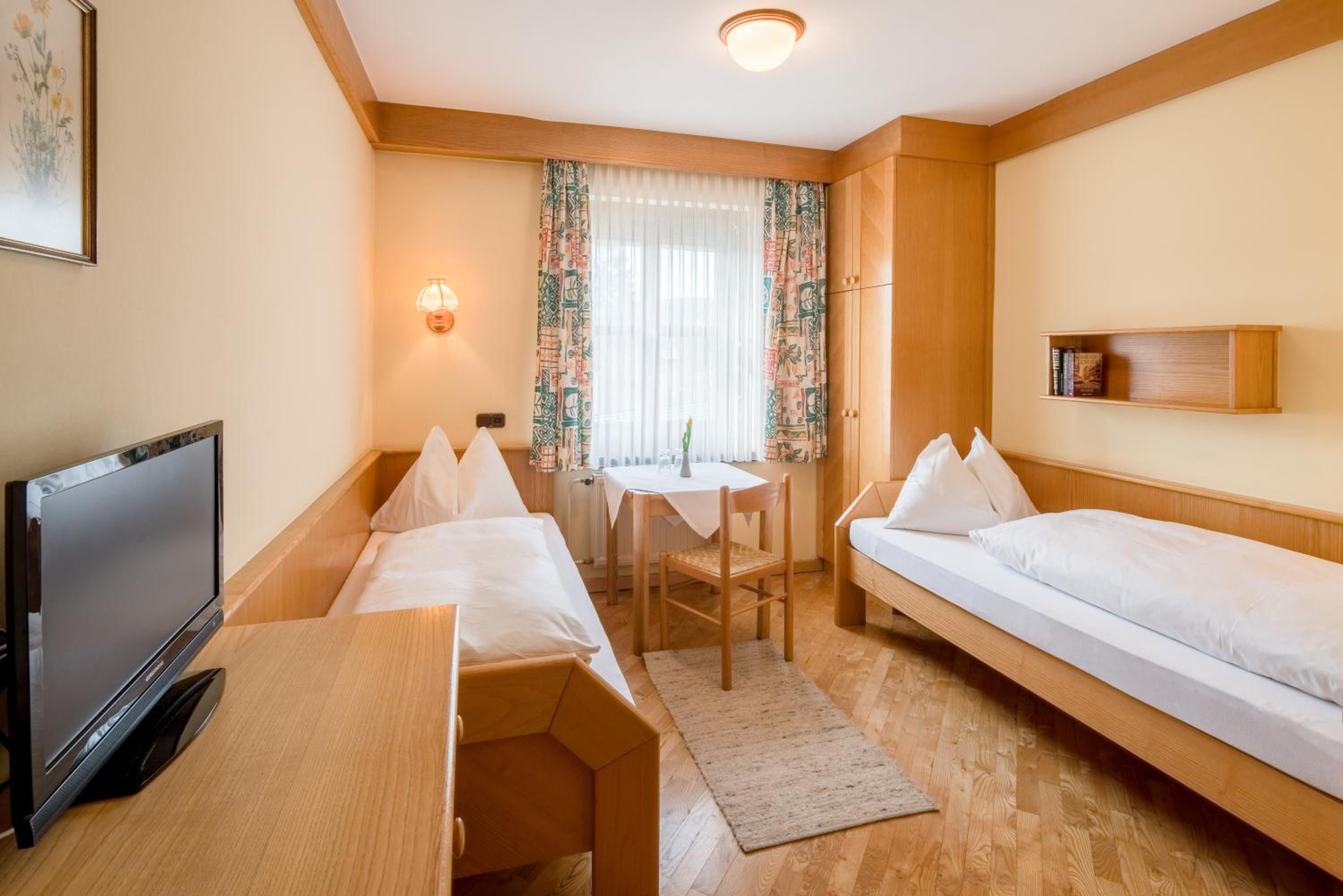 Budget Twin Room