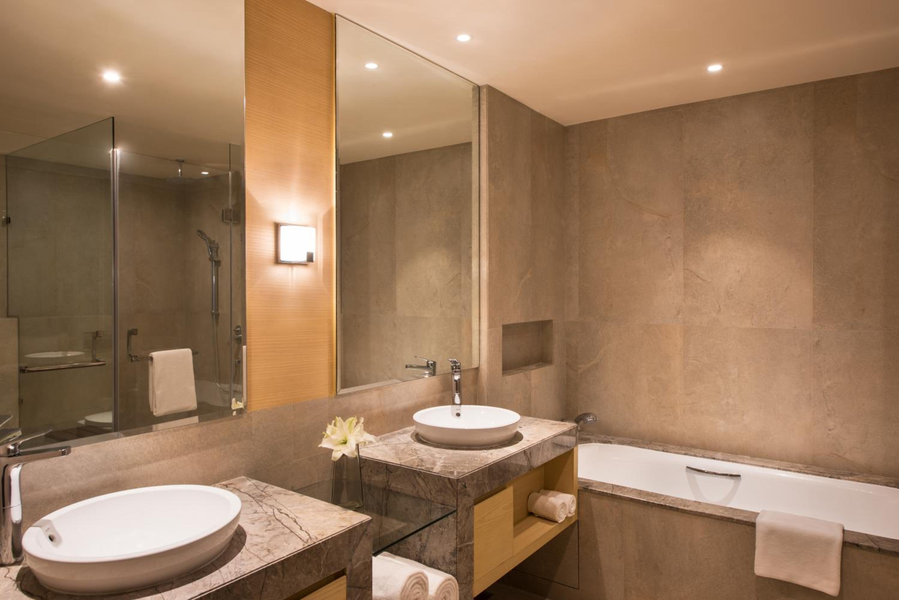 Suite | 20% discount on Food & Soft Beverage (No IRD) & Laundry Suite | 20% discount on Food & Soft Beverage (No IRD) & Laundry