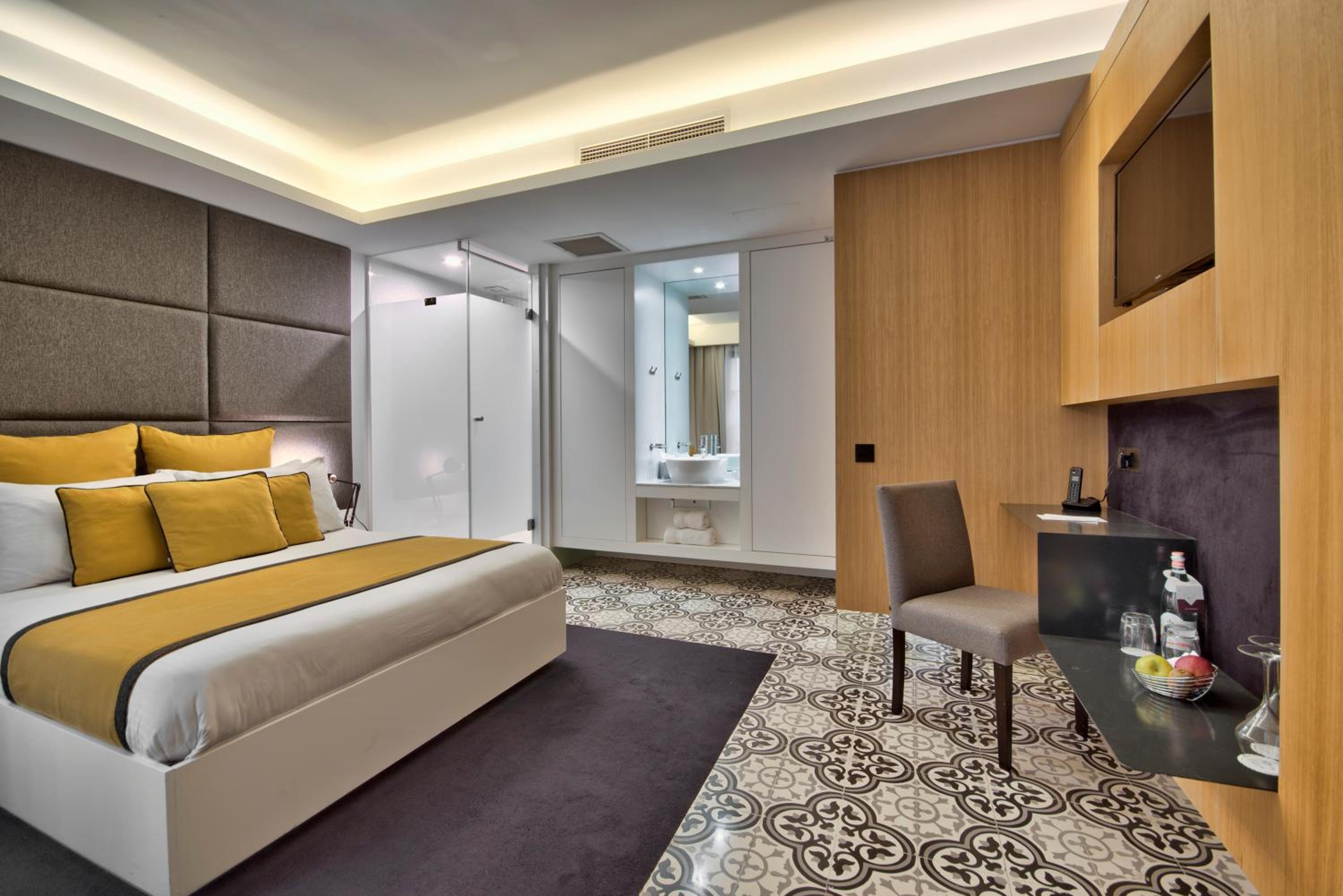 Deluxe Double Room photo 2
