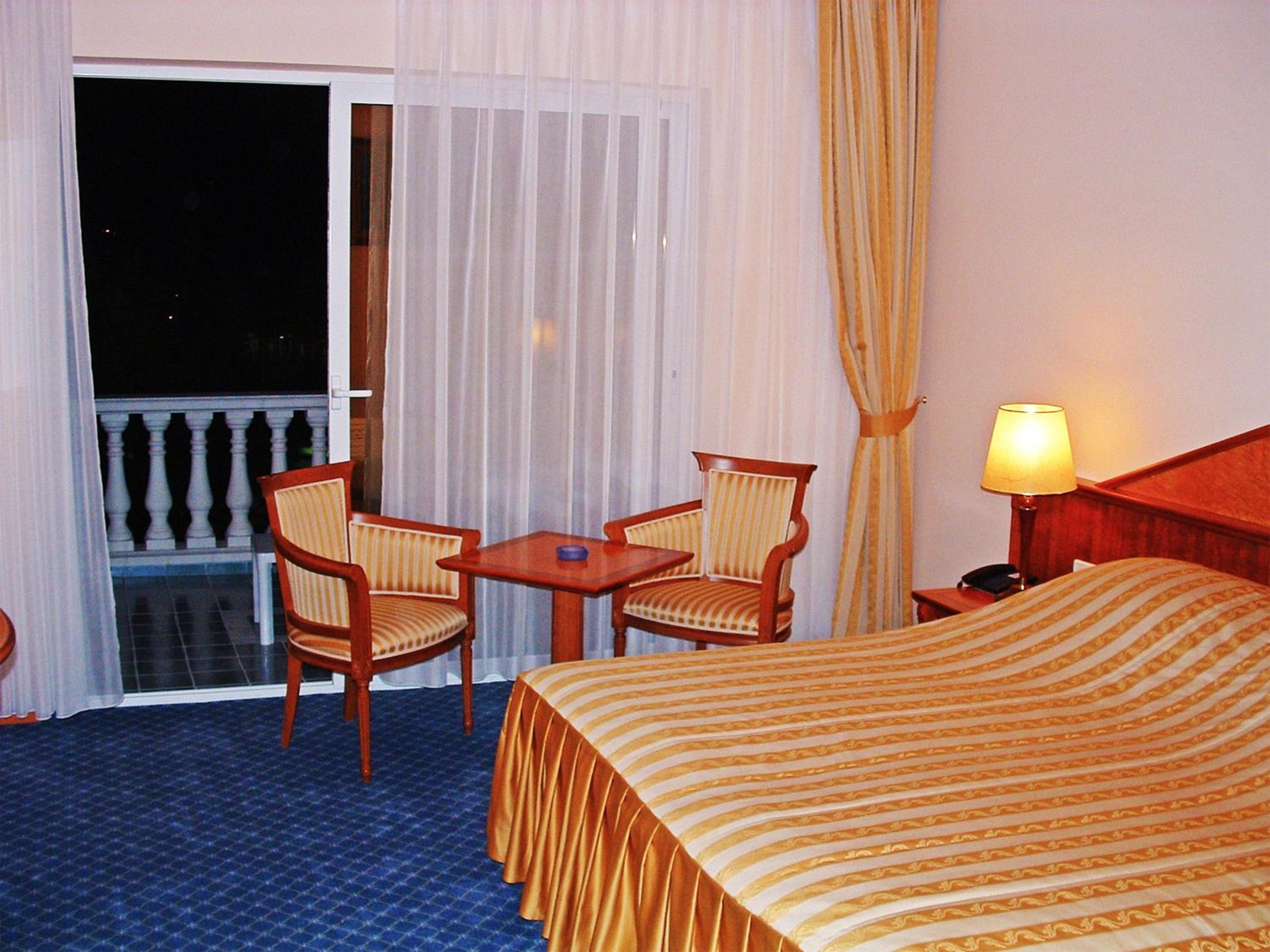  Superior Room With Balcony photo 2