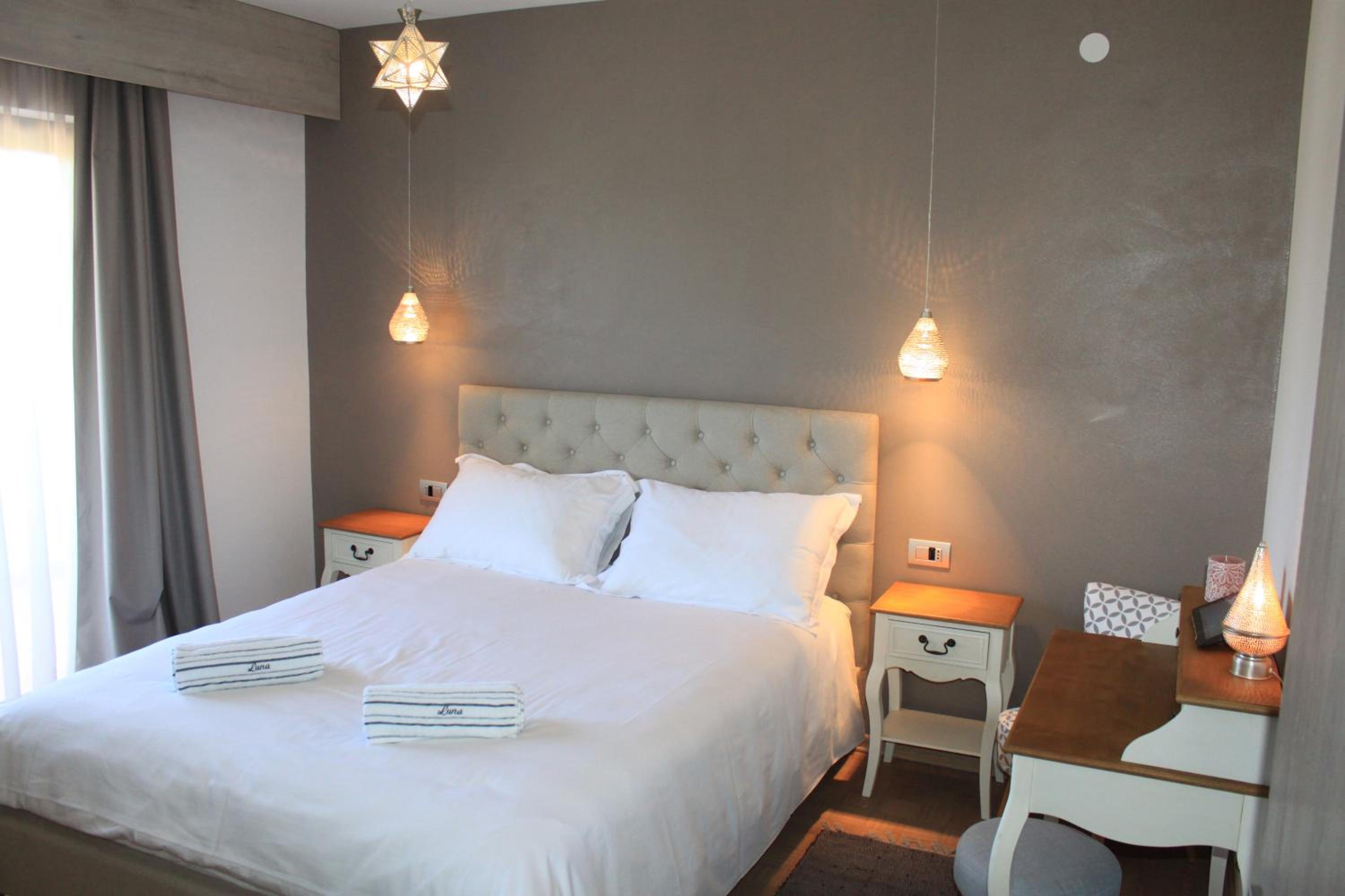 Double Room with Balcony - Photo 33