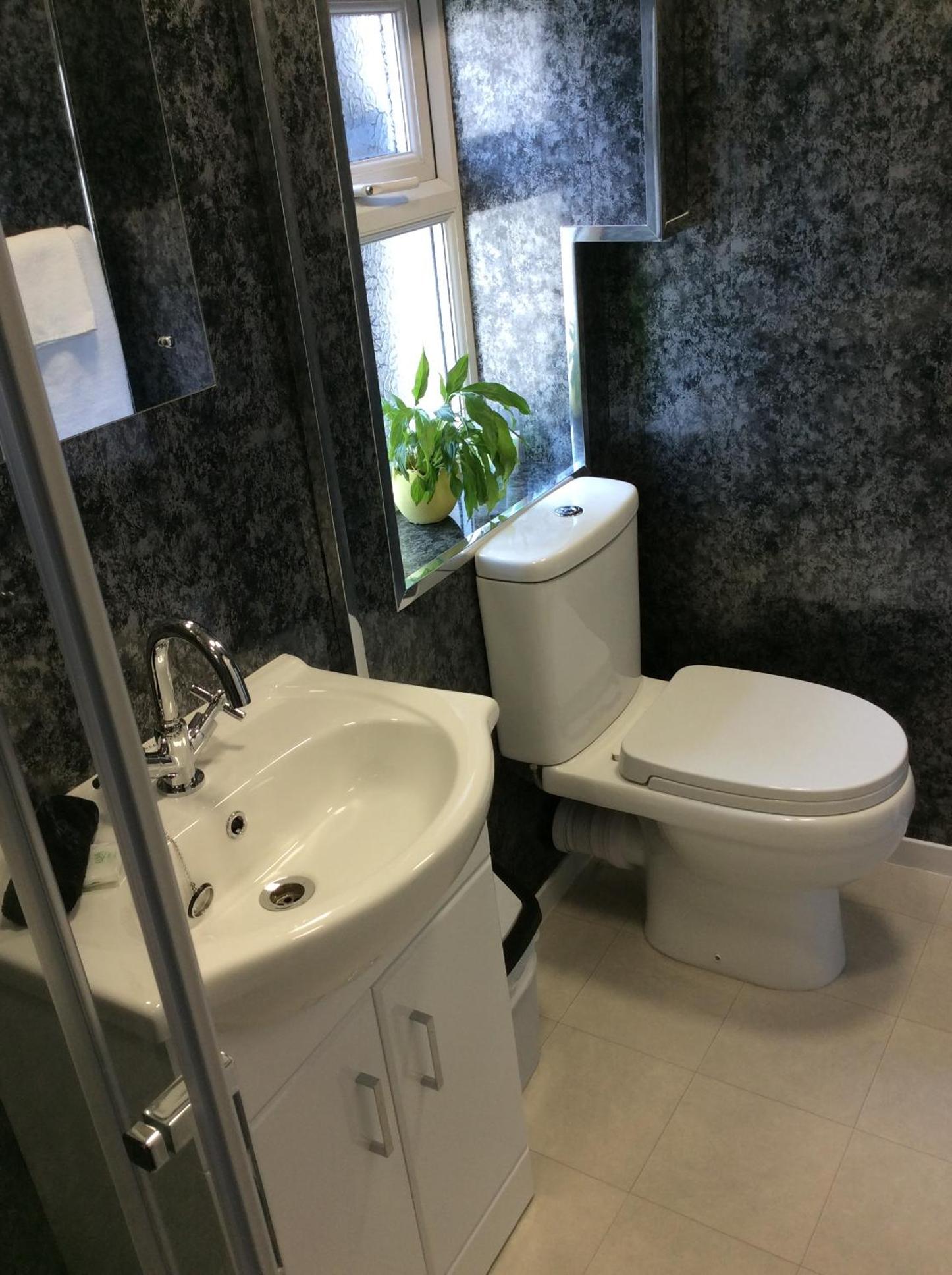 Single Room with Shower photo 3