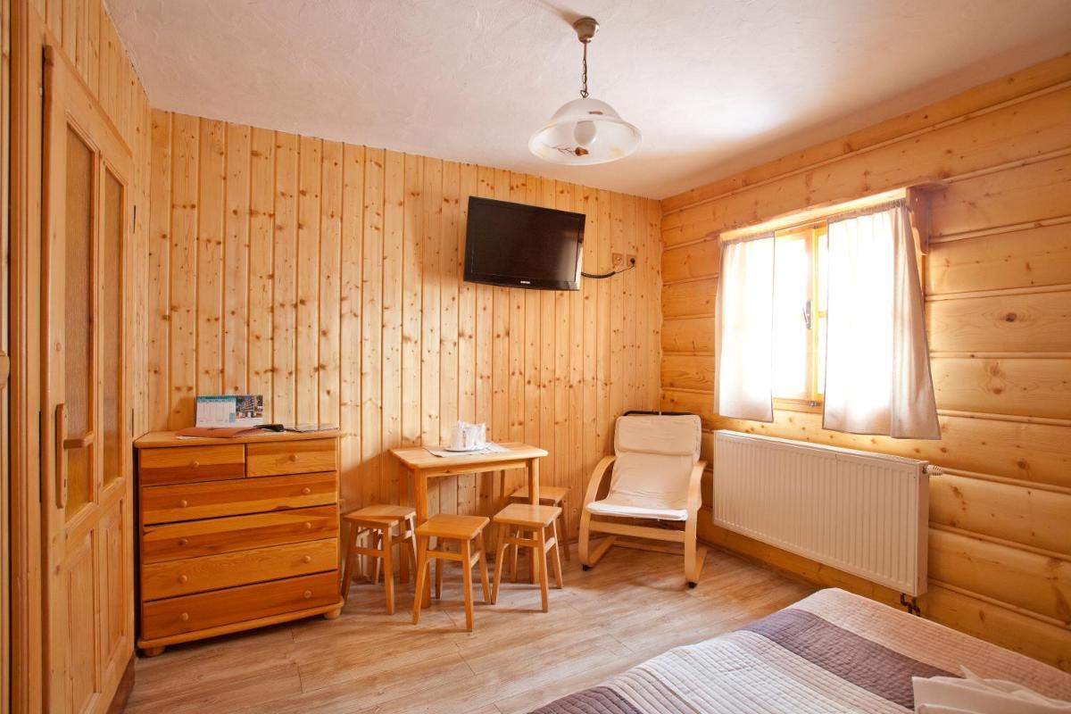 Double or Twin Room photo 3