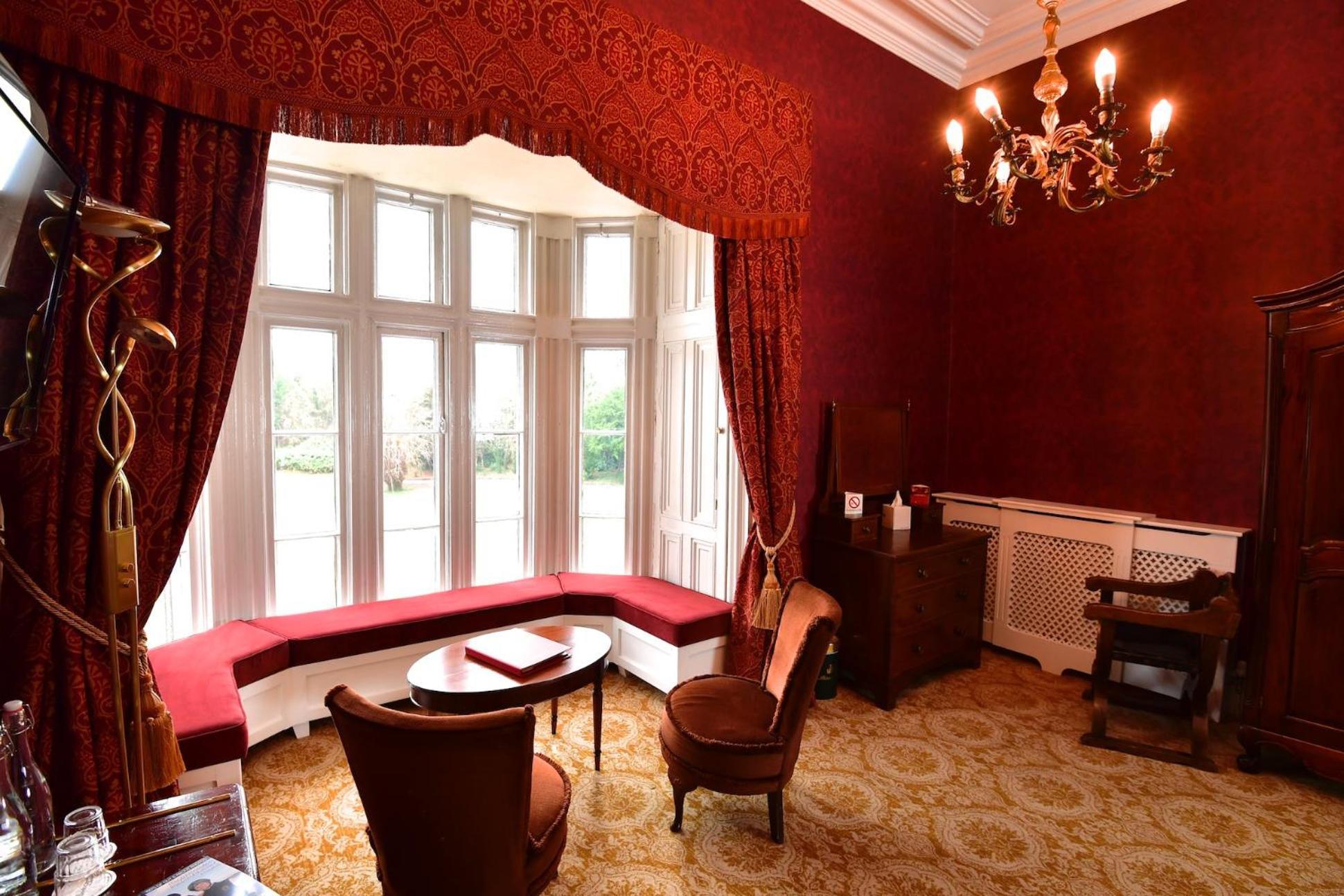 King Room with Garden View photo 2