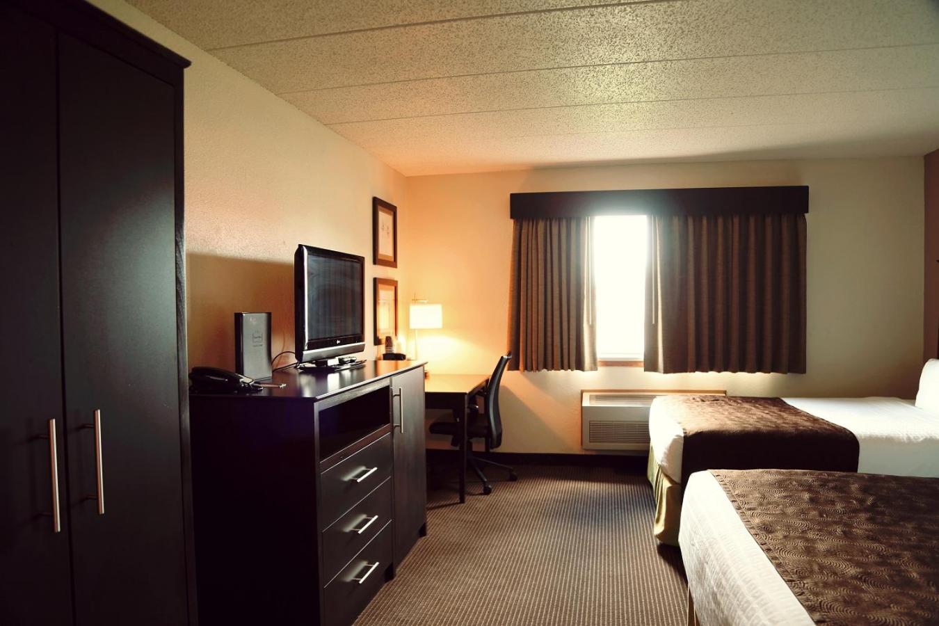 Queen Room - Non-Smoking photo 1