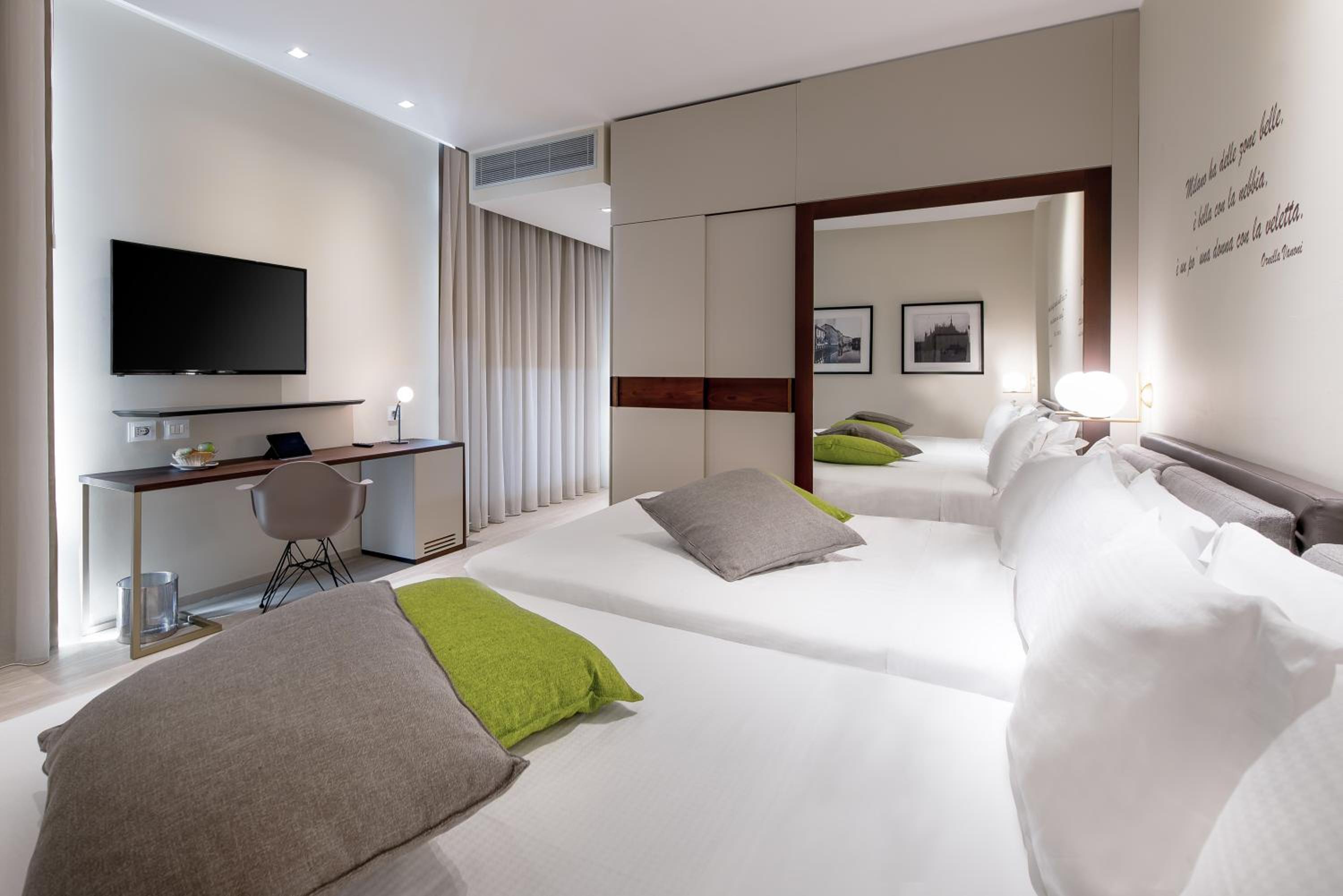Rooftop Suite with terrace