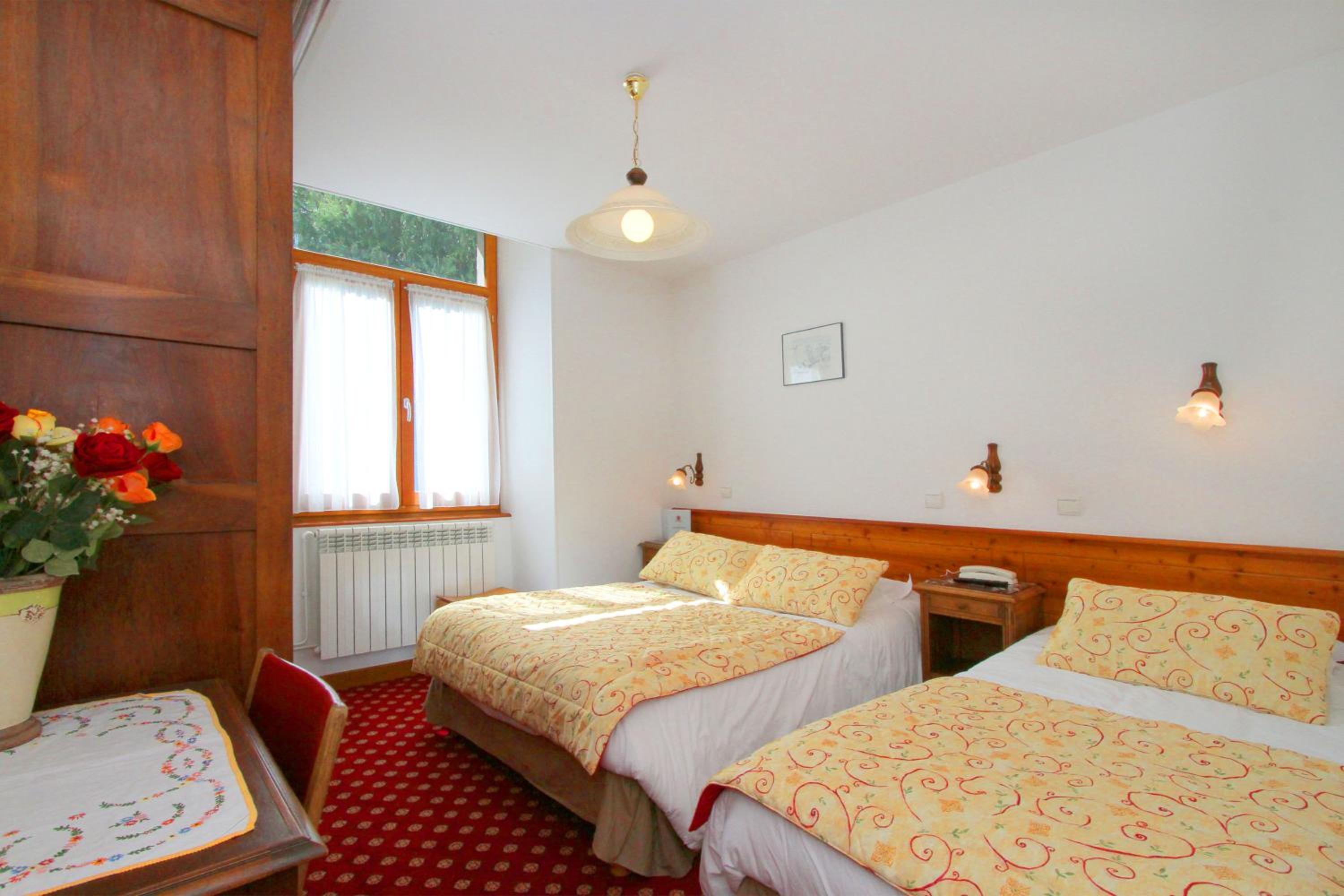 Quadruple Room - Photo 6