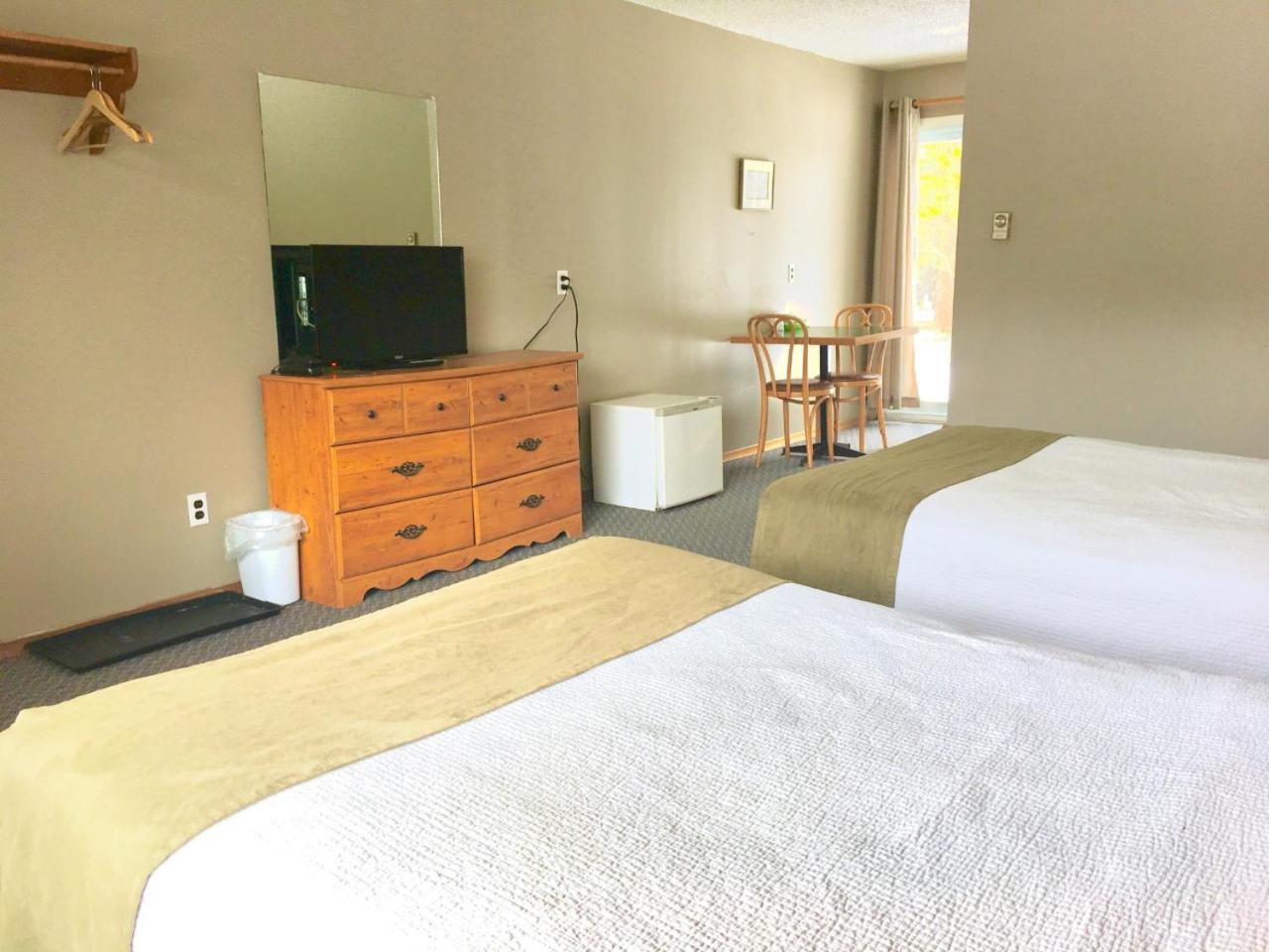 Double Room - Photo 4