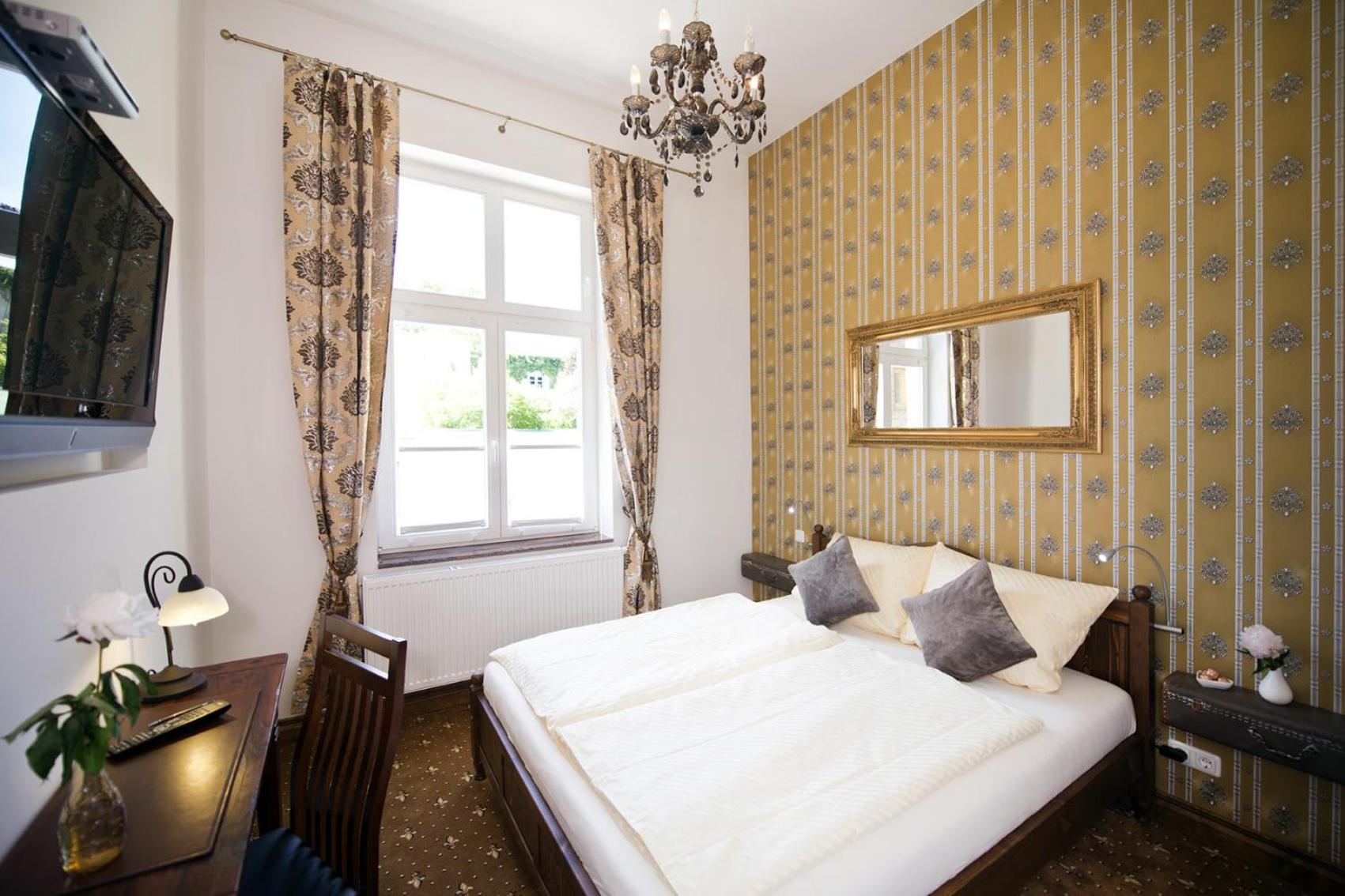 Small Double Room